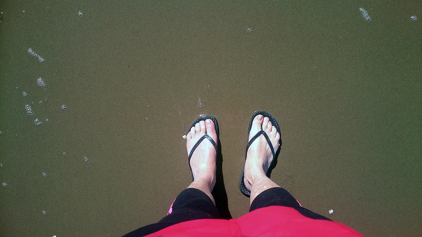 my feet down (17).jpg