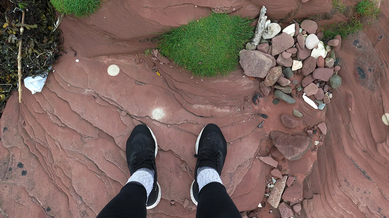 my feet down (18).jpg