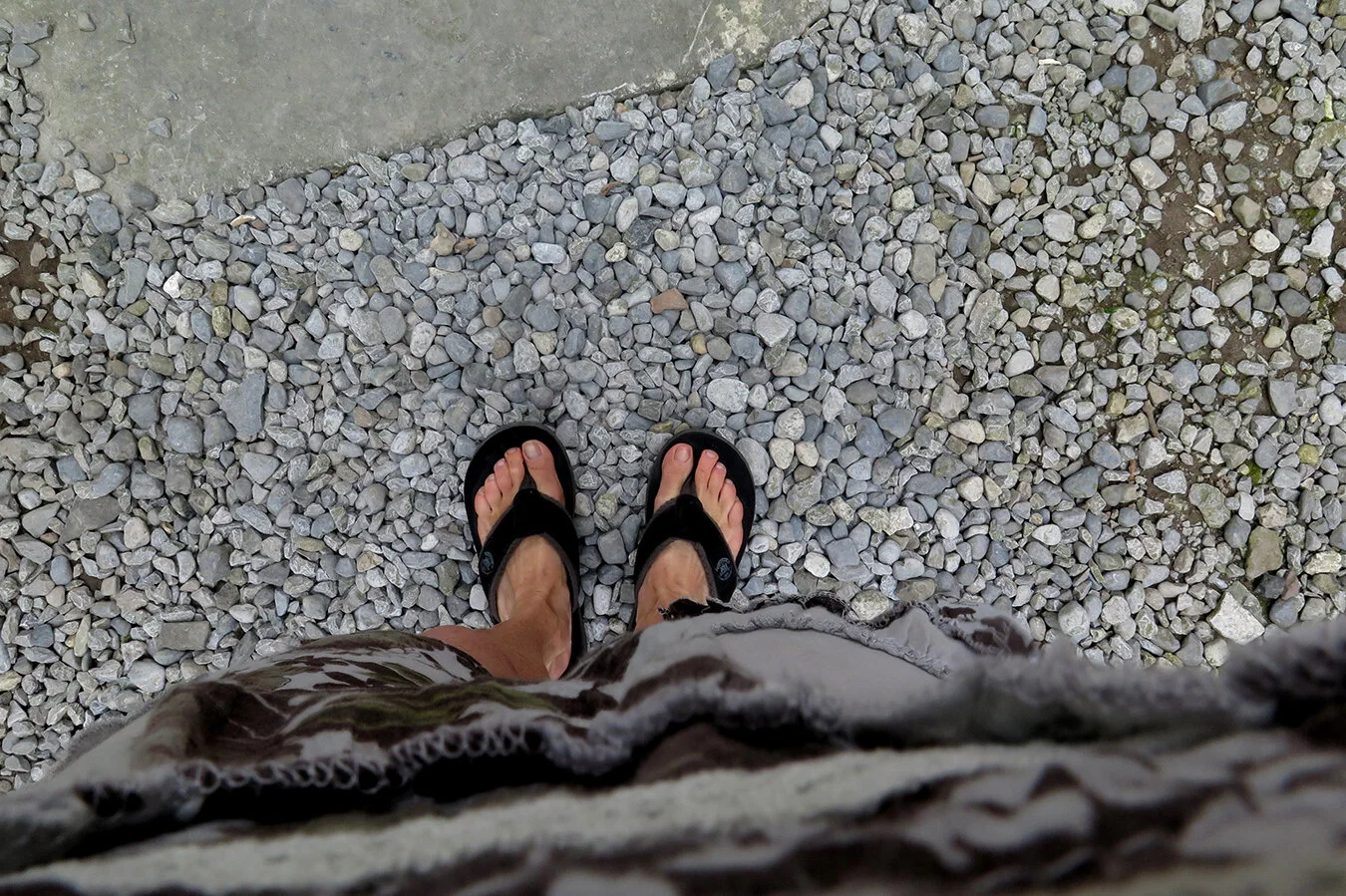 my feet down (27).jpg
