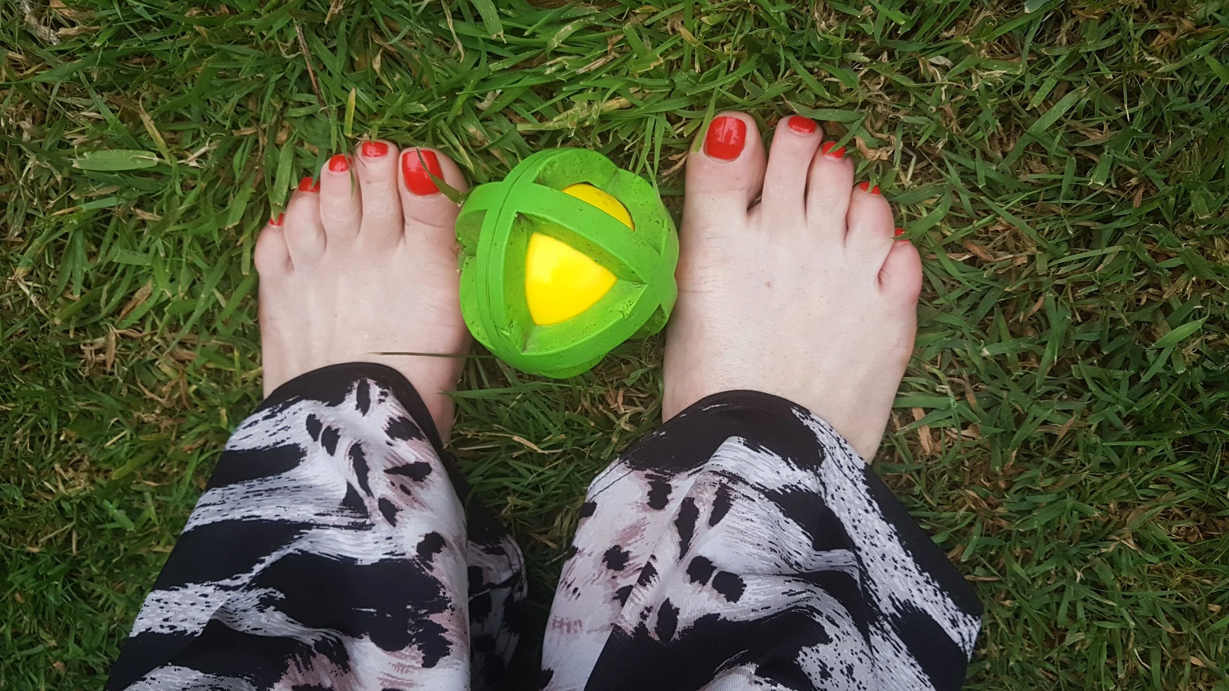 my feet down (44).jpeg