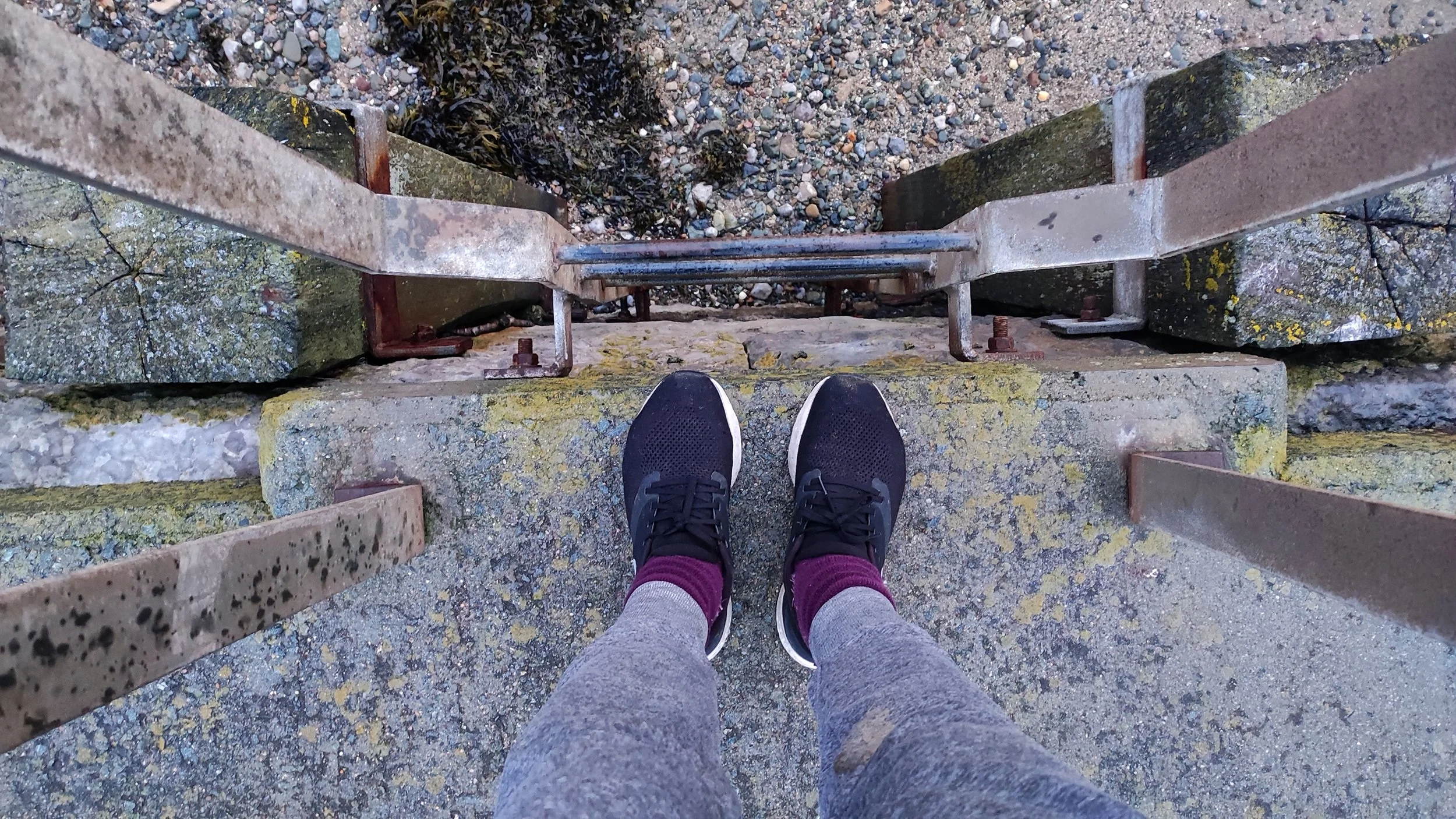 my feet down (55).jpg