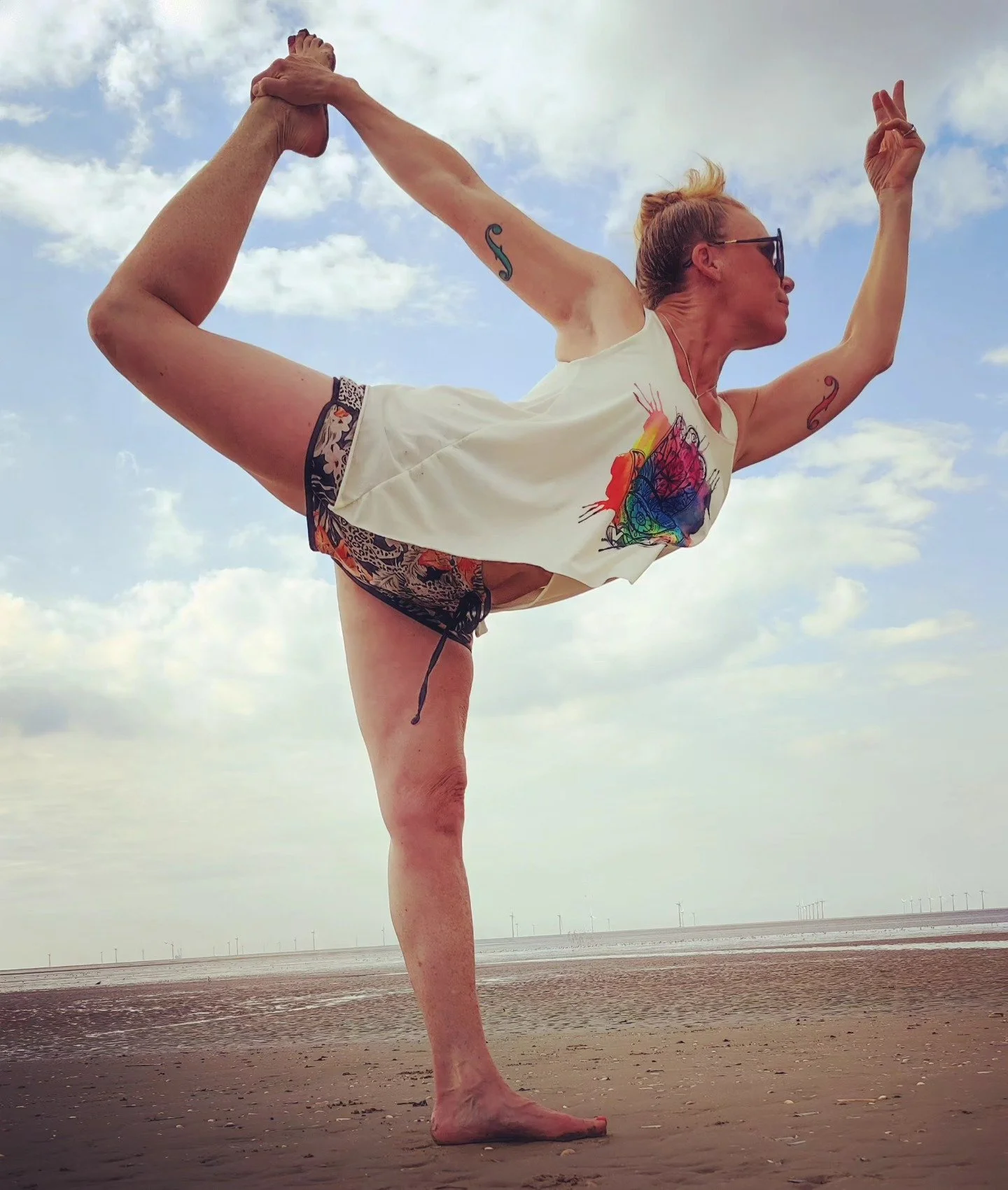 Kick back to resolve a stagnant mindset ... Dance your way to peace and harmony

Queen dancer

#yogawithalicia 
#yogaformenopause 
#yogabalance
#yogafirst
#yogaplay
#yogaworks
#yogamajik
#yogamagic
#Yogadance
#poseoftheday