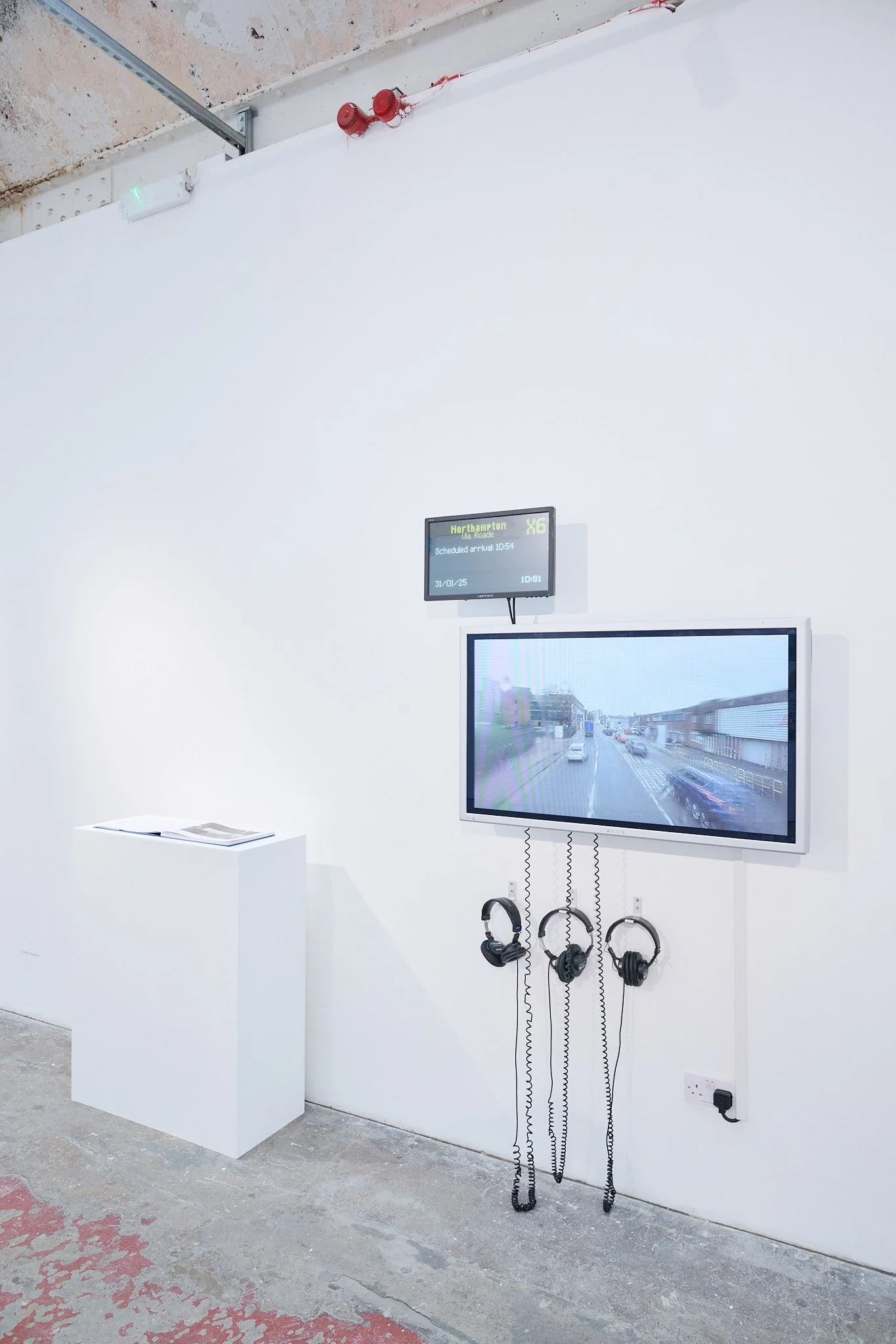 Dan Bowhay | Multidisciplinary / Photographic Artist | @danbowhay