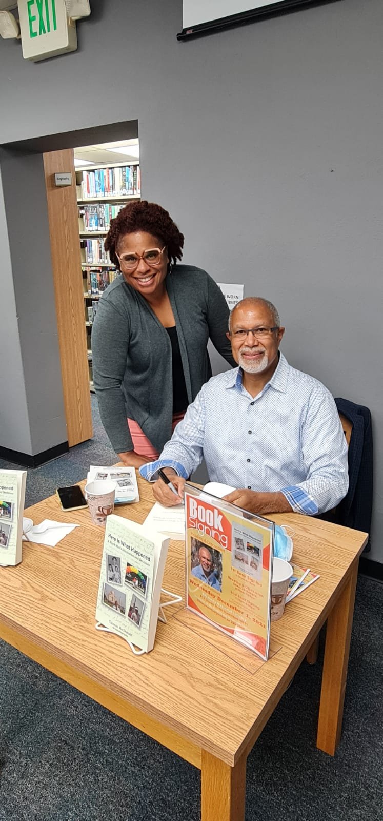 Bermuda Library book signing B.jpg