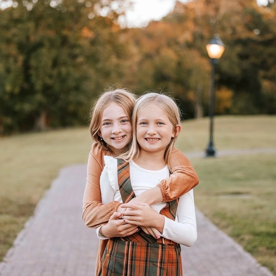 Sibling love
.
I love to capture both posed and playful shots of siblings. As they get older the love will stay but the playing may slow down. 
.
They&rsquo;ll love looking back at how they were once each other&rsquo;s permanent playmate! 
.
#sibling