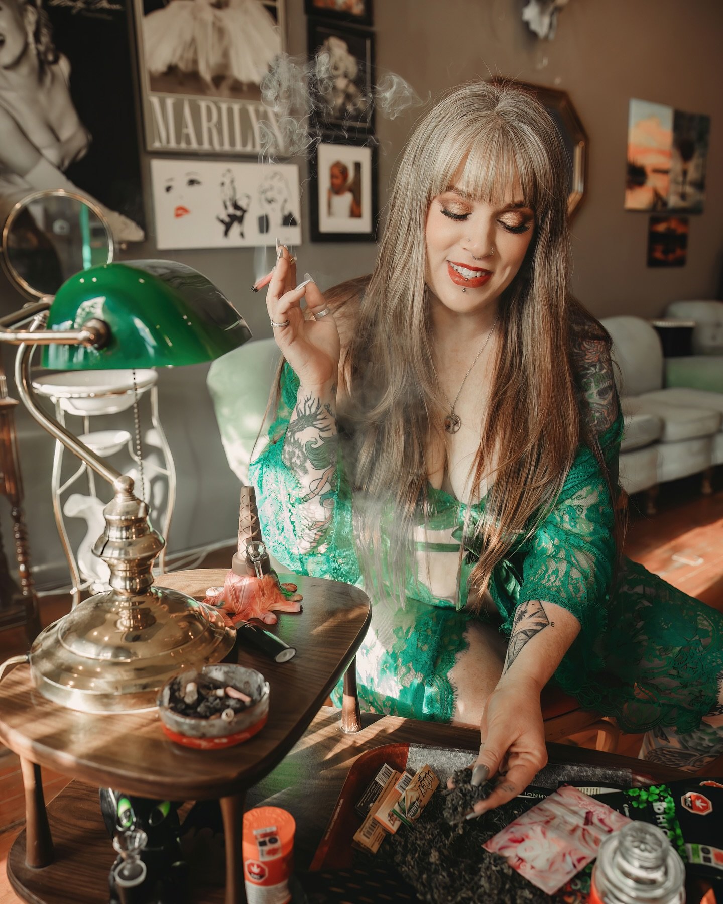 WORK WITH ME ✨ 

The @babecave_studio is hosting these incredible 420 mini shoots again on April 6!

These will be held in a hair salon in Langham! Such a unique space to capture these stunning photos.

Some spots include makeup with me!

Link in bio