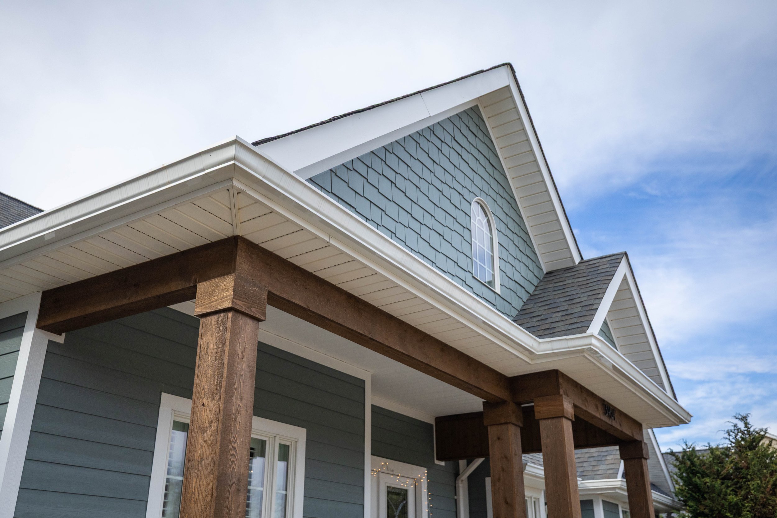 03-3454 Blankenship Dr-3.jpg