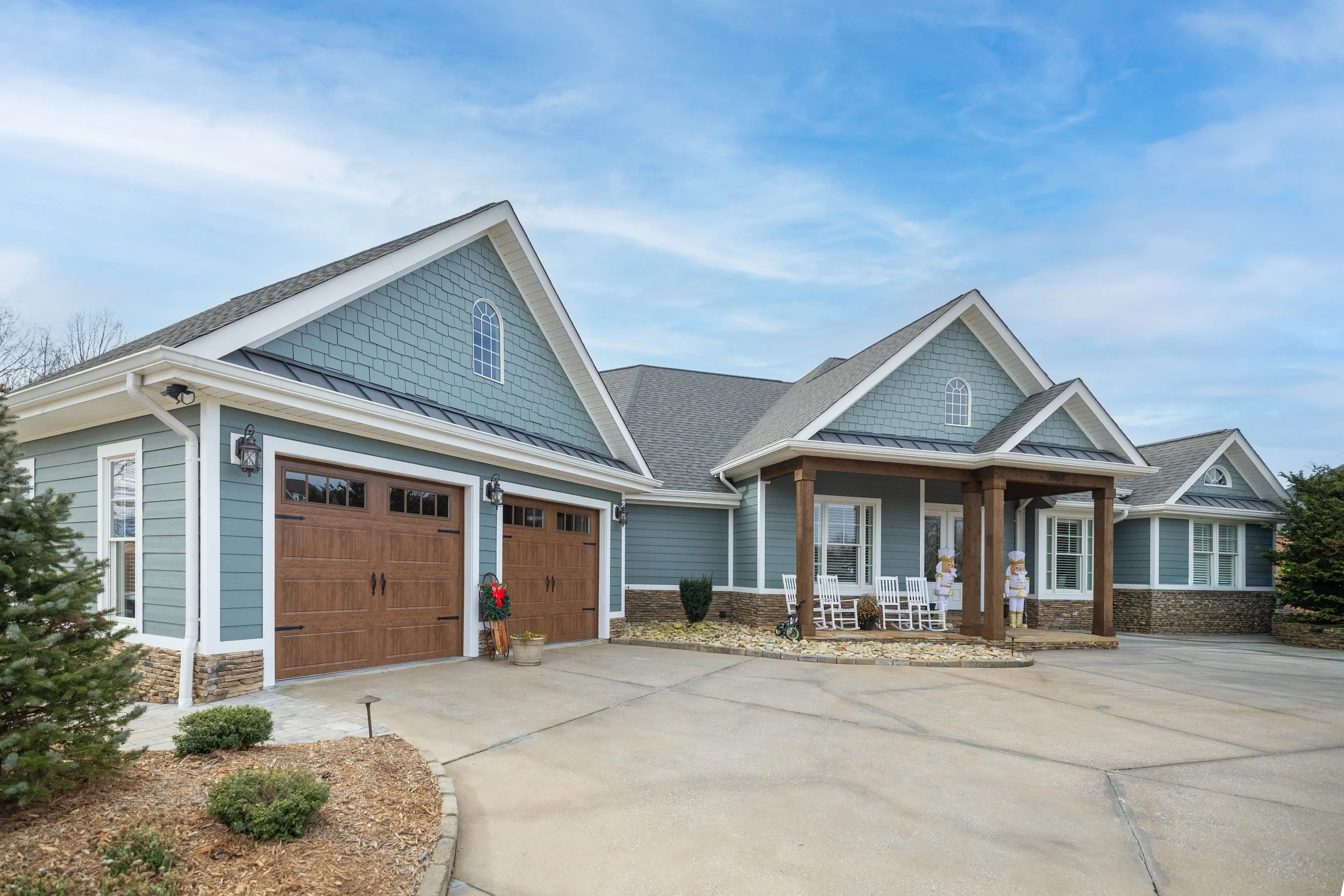 01-3454 Blankenship Dr-1.jpg