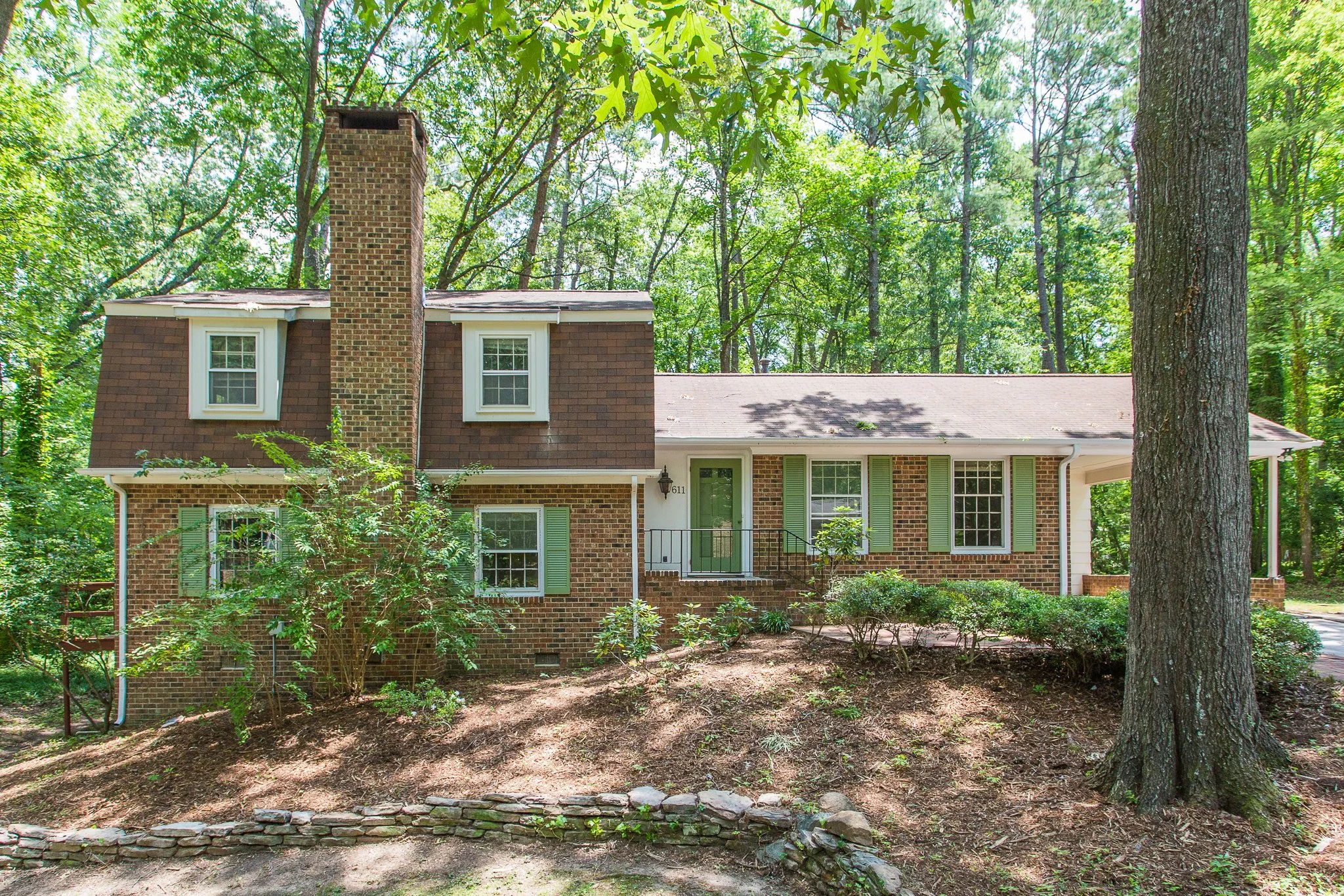 SOLD - 611 Longleaf Dr, Chapel Hill, NC 27517