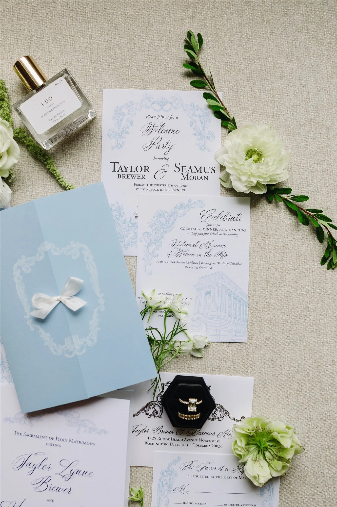 Photo by Perttula Weddings