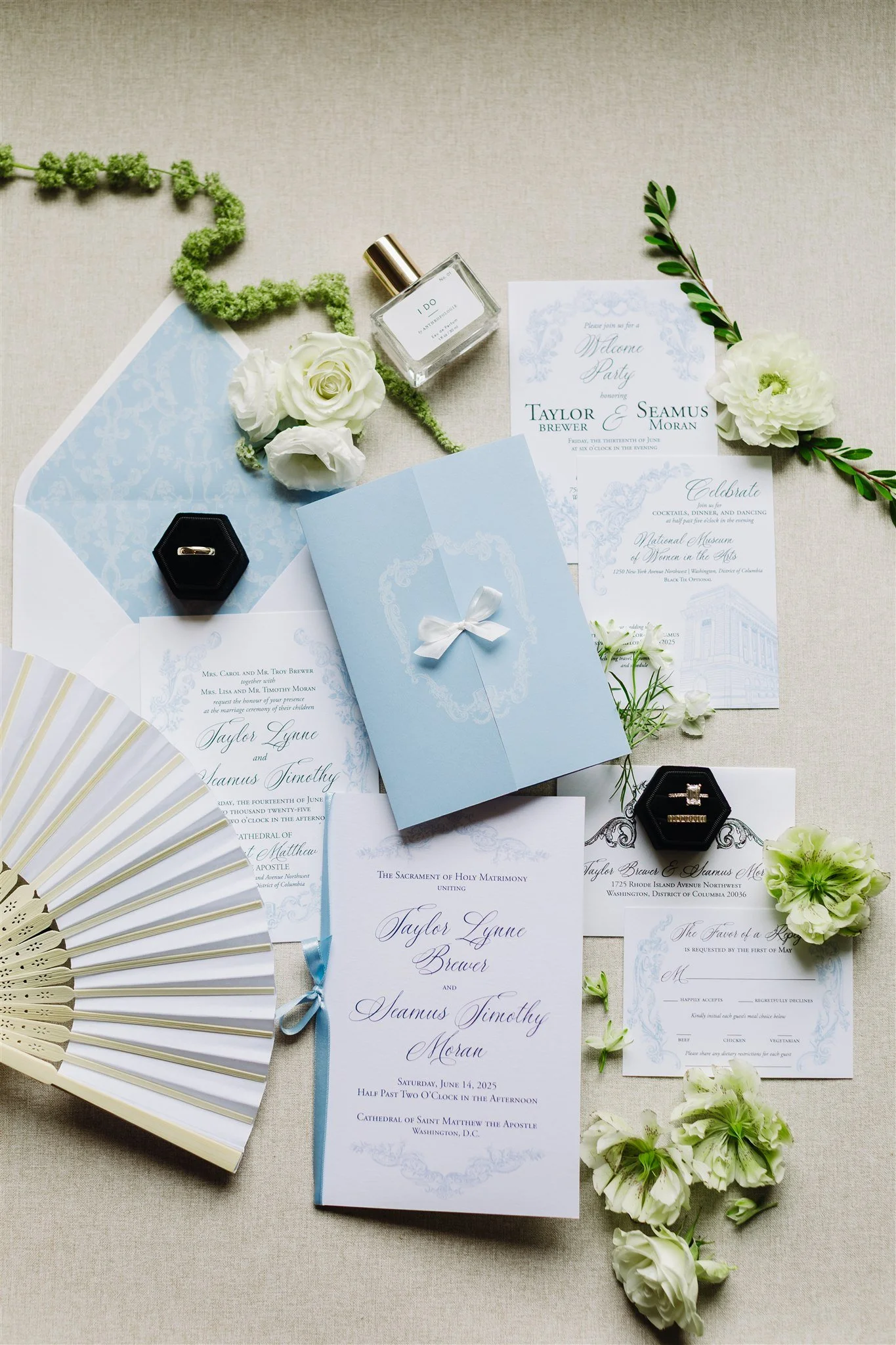 Photo by Perttula Weddings