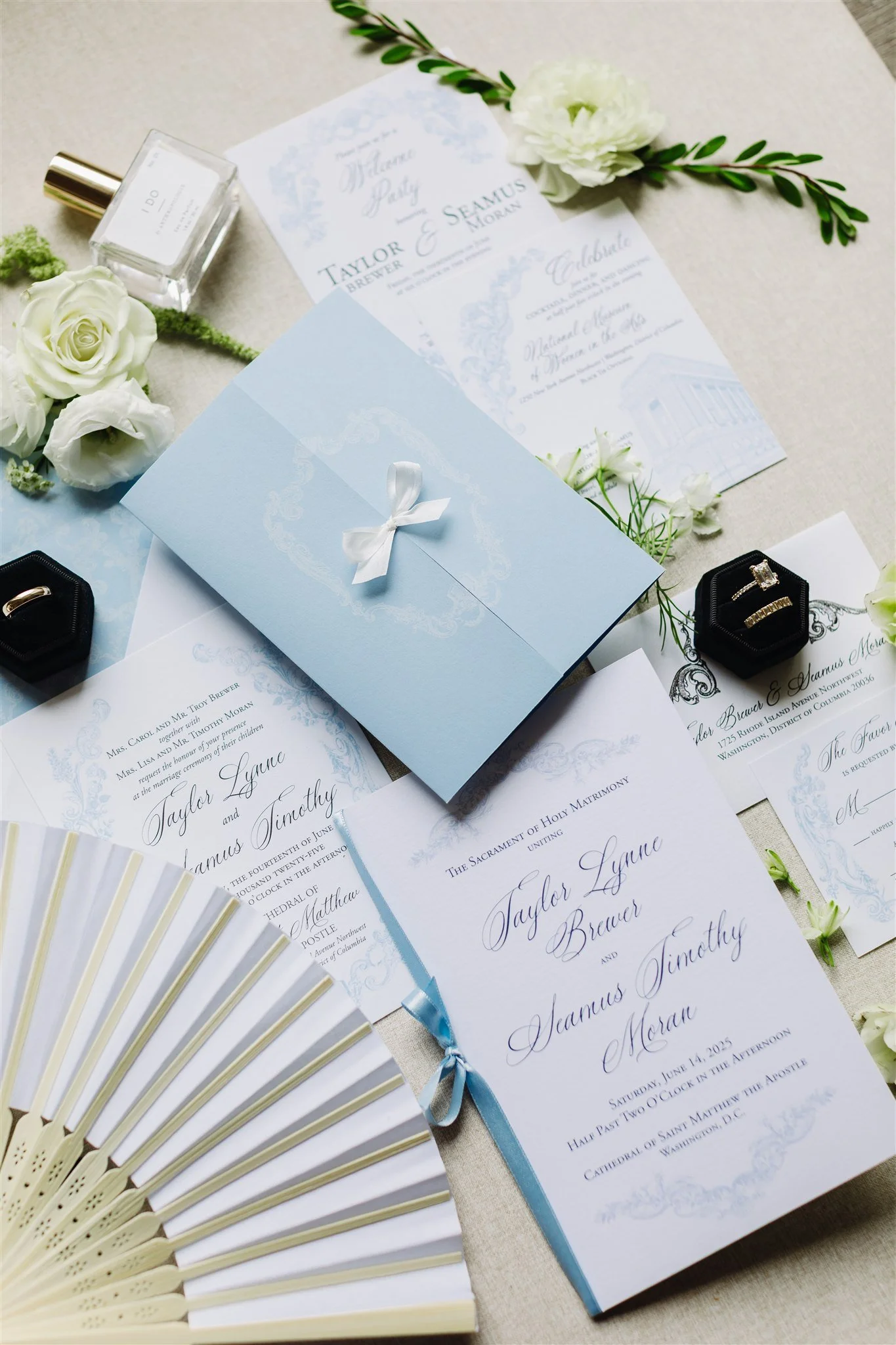 Photo by Perttula Weddings