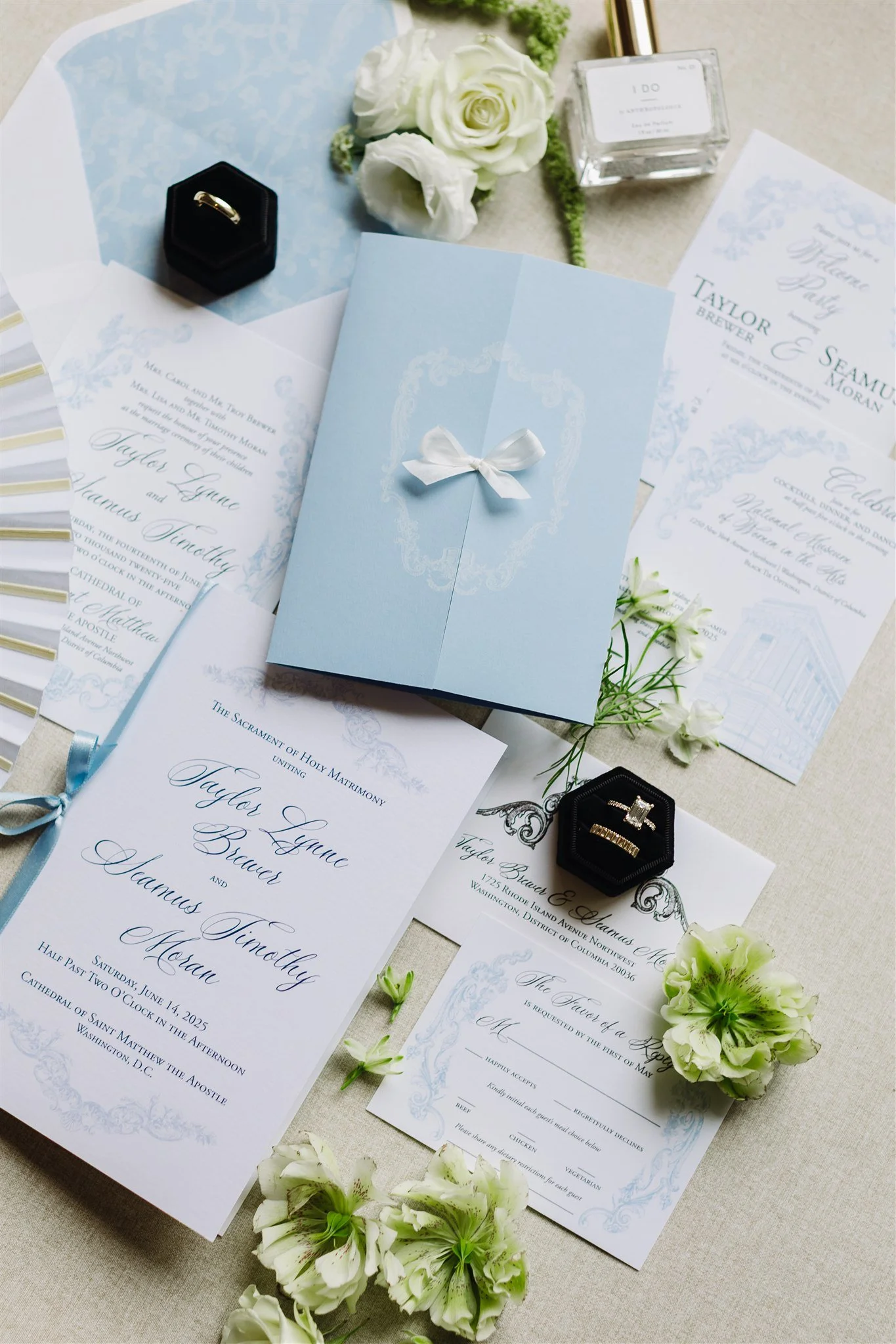 Photo by Perttula Weddings
