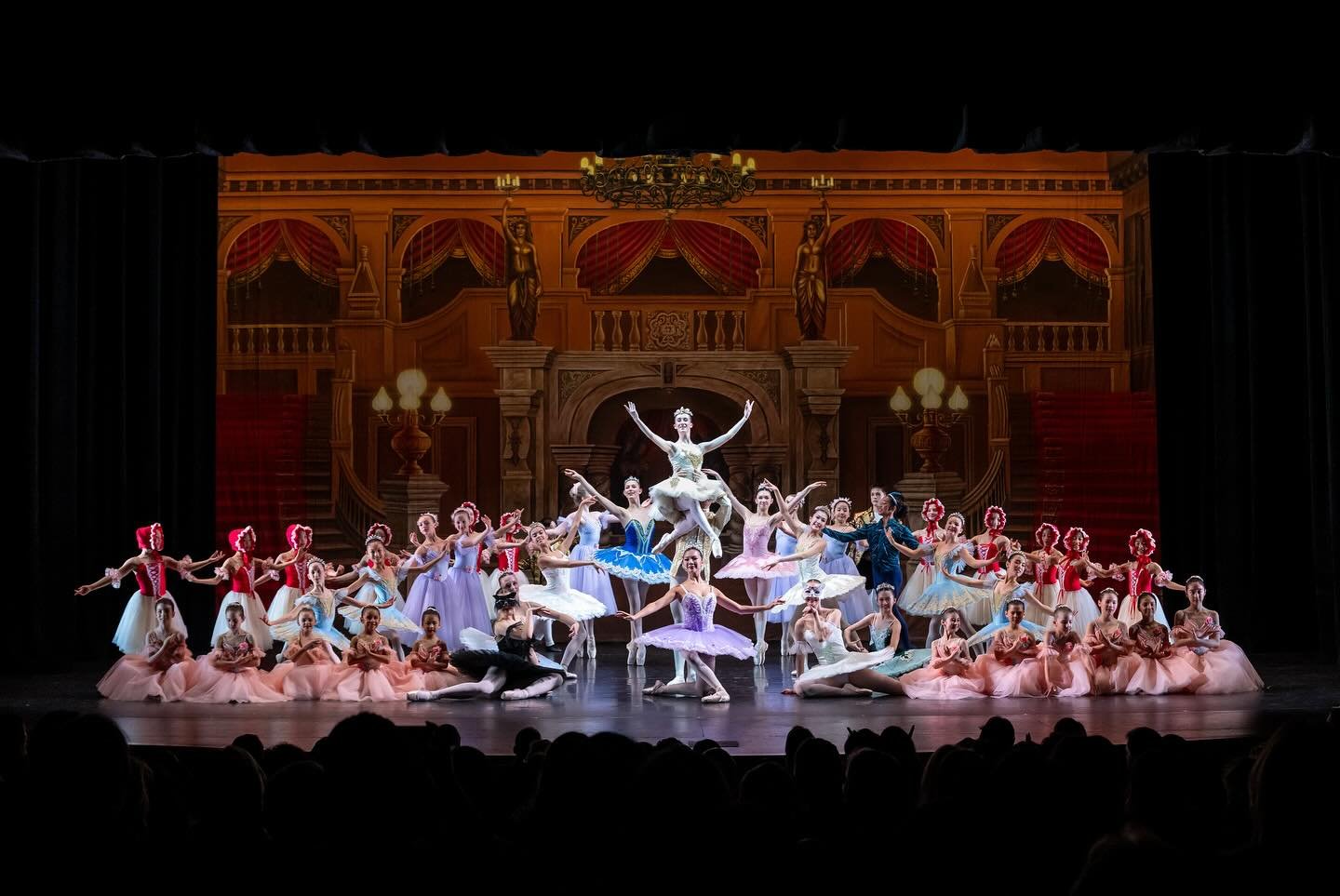 ✨ Performance Highlights ✨
Swipe through some of our favorite moments from OIBA&rsquo;s unforgettable 10th Anniversary Performance &mdash; featuring Sleeping Beauty: Aurora&rsquo;s Wedding Suite and the world premiere of Reawakened Dreams by Ye Li.

