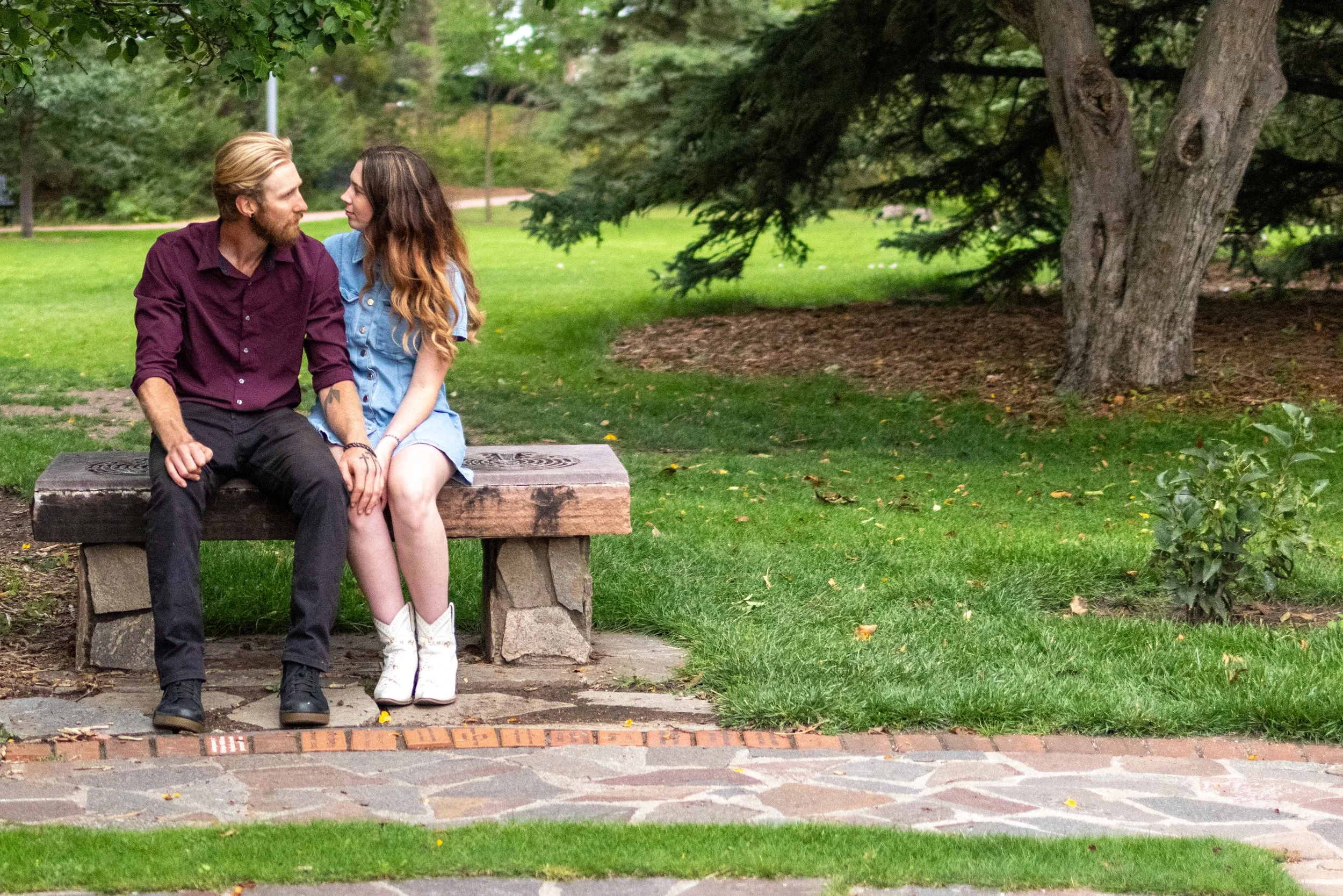 Engagement Pictures in Cheyenne, WY
Romantic Engagement Photography in Cheyenne, Wyoming
As a Cheyenne engagement photographer, I work with couples to create meaningful images in locations that fit your style. From wide-open Wyoming landscapes to cha