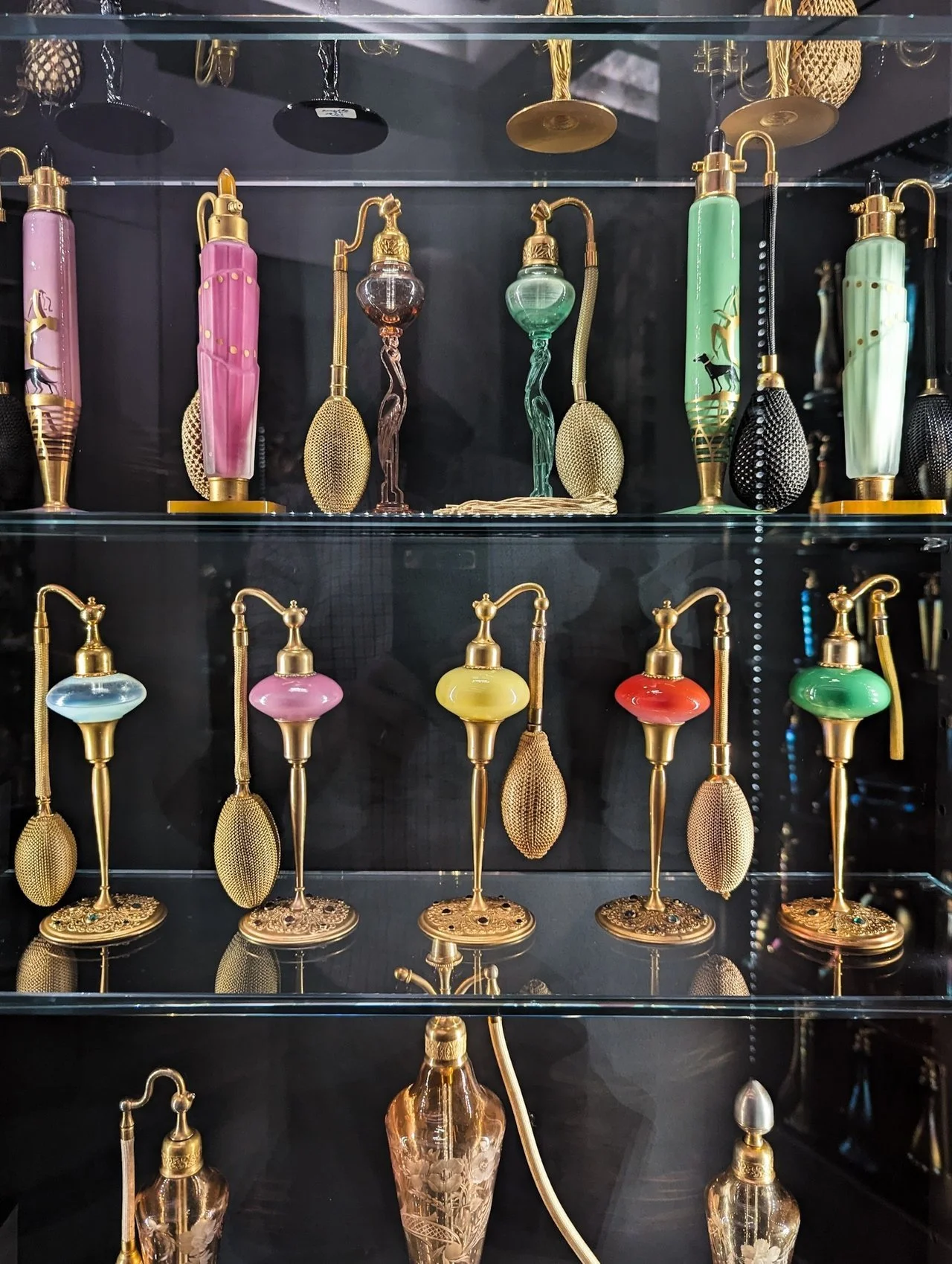 perfumizer group.jpg