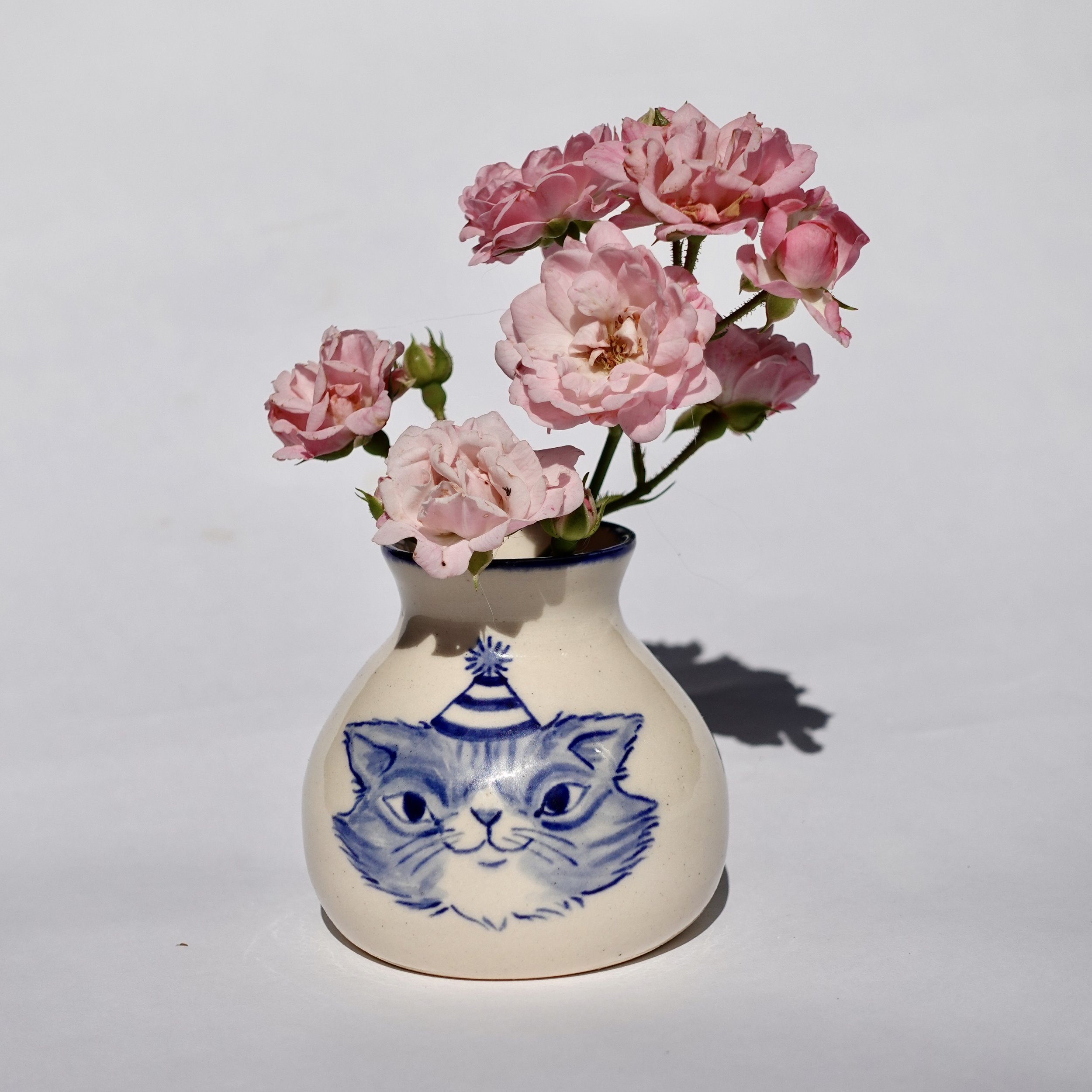 Party cat bud vase (second0