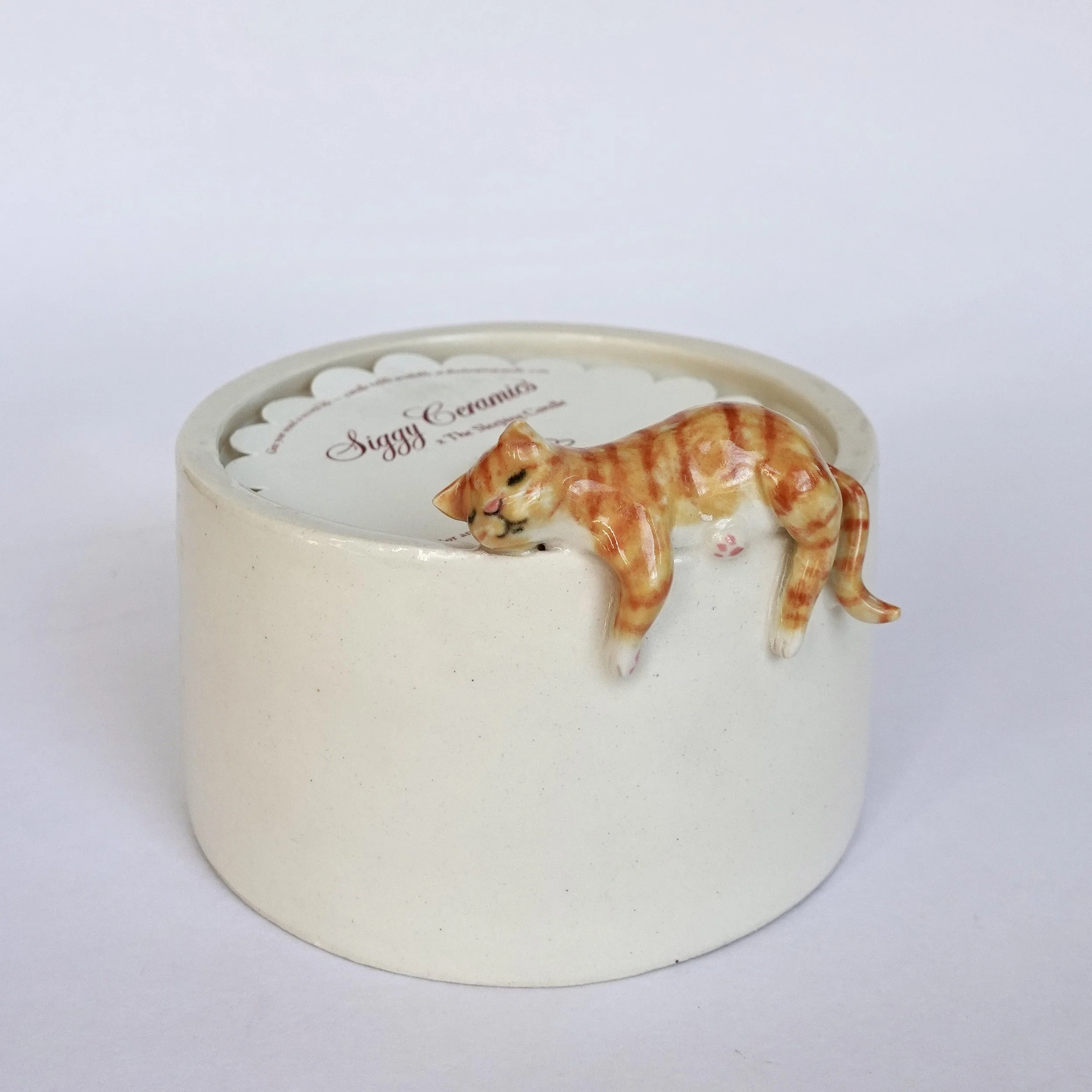 Ginger cat candle
