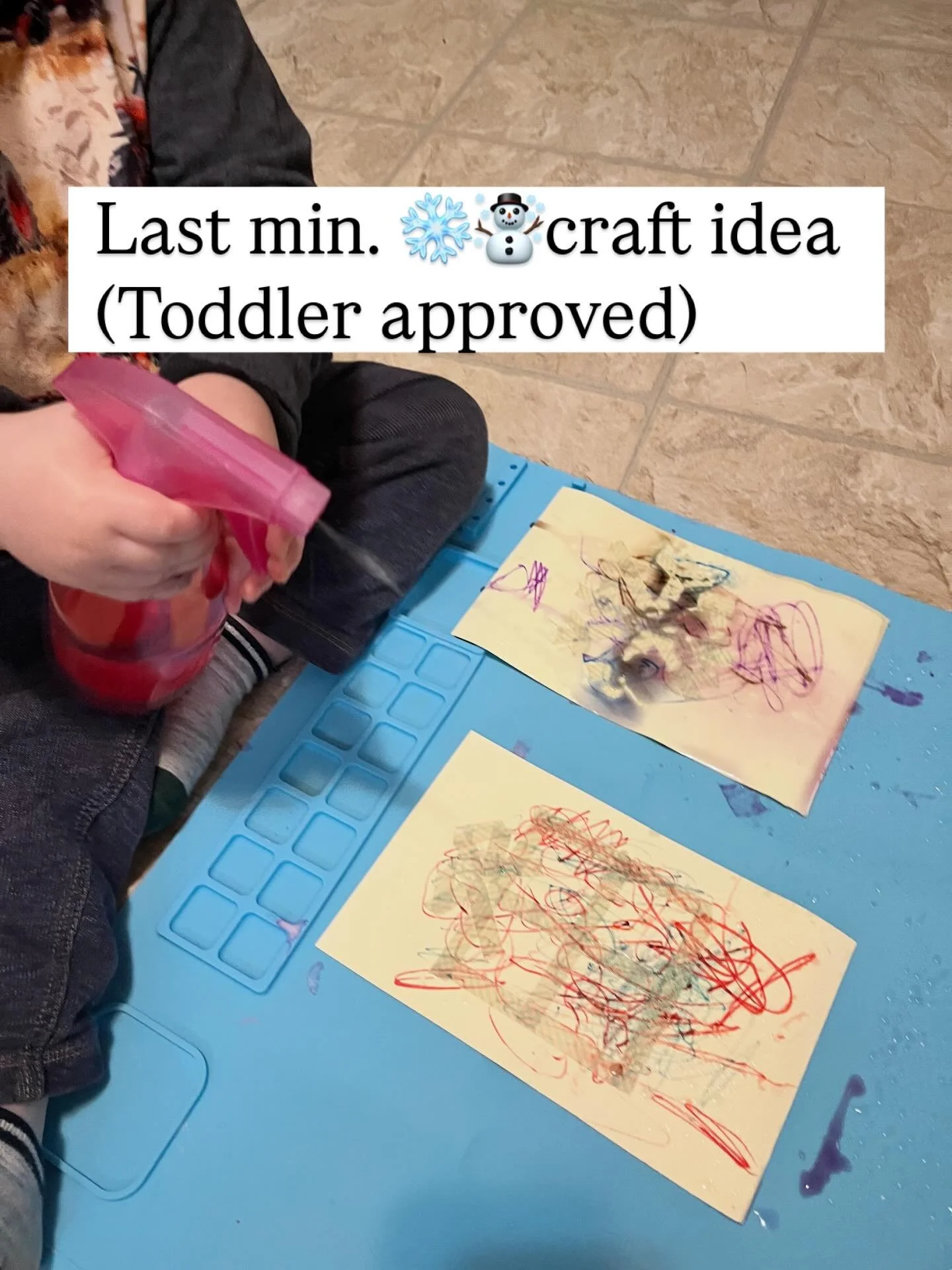 A quick holiday craft - toddler approved 🎨

Did you make any holiday crafts with the kiddos? What did you make? 

Toddler art | toddler crafts | winter craft ideas 

#holidayart #winterctafts