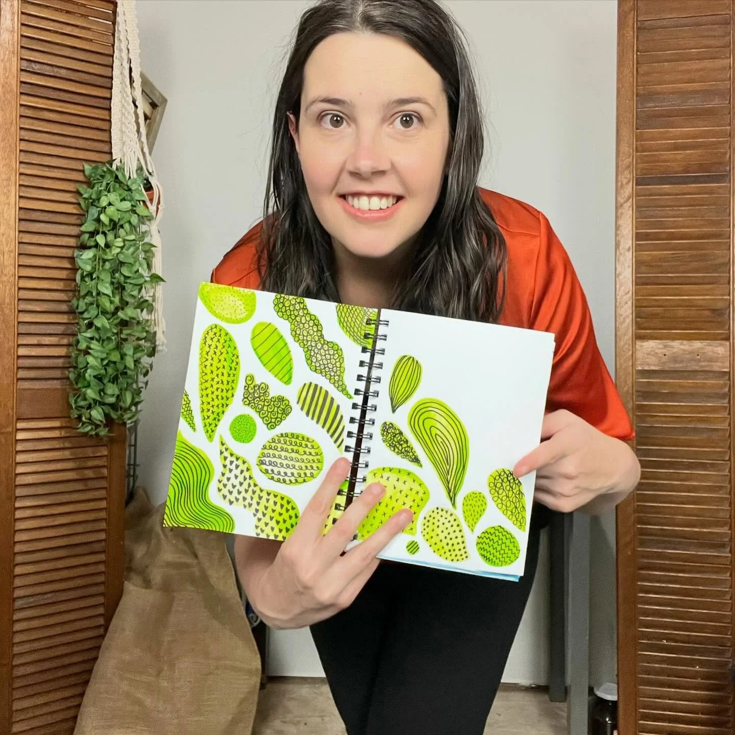 You can paint this too! 🎨

This year my goal has been to make more art and have more time for my self.

Which is easier said than done when you have 2 Littles. 

But having a sketchbook and a project to come back to has been so nice. 

Self care sho