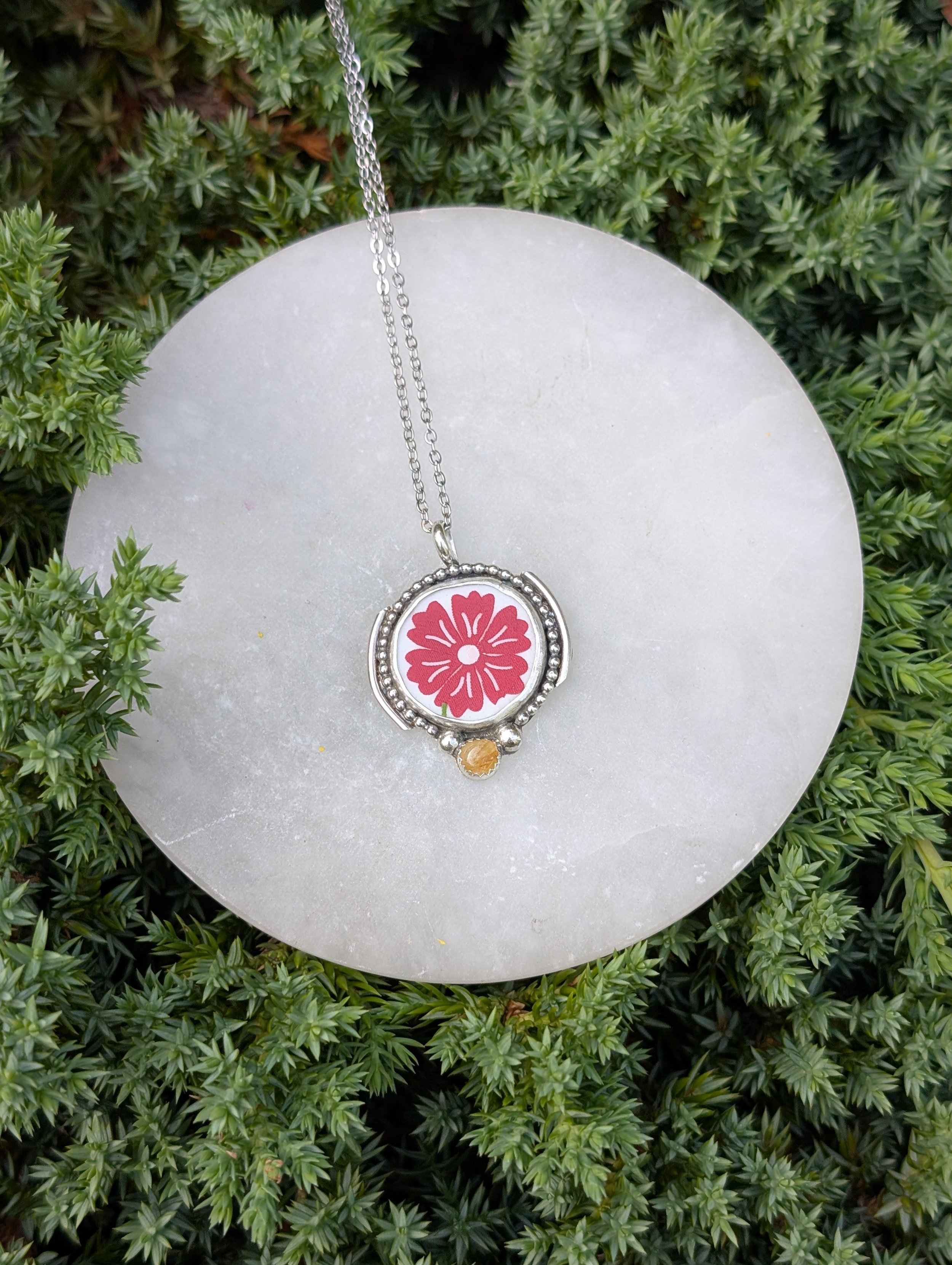 Simply Spring Corelle Necklace (Red Flower)