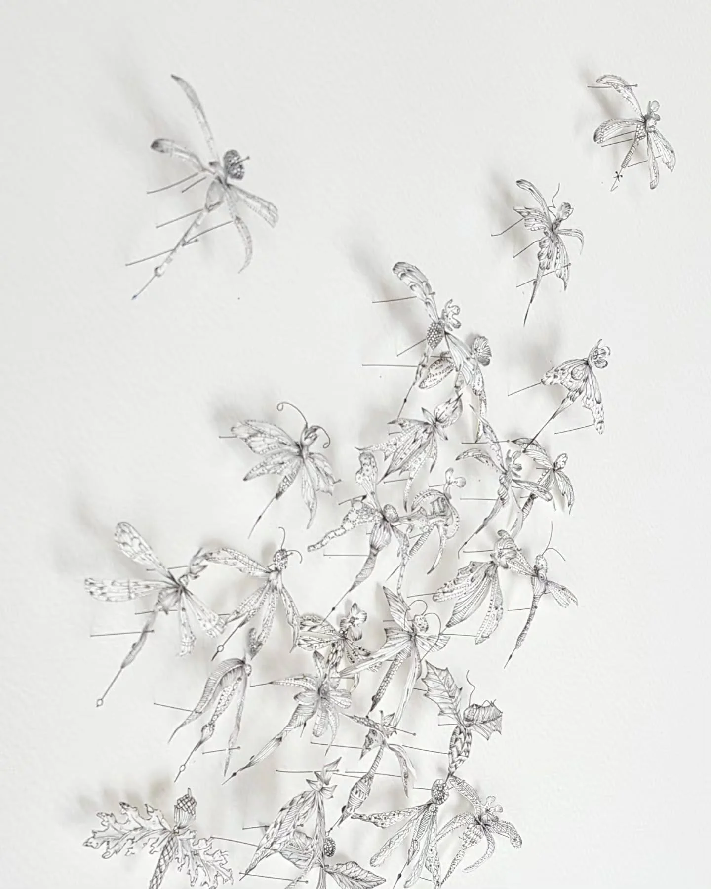 Who'd have thought!! April marks eight years since my first exhibition, Unfurl, a duo show with friend and sculptor Peter Worsley @cornerstoregallery in Orange. It sold out on day 1, and I have been a professional artist ever since. When I signed up 