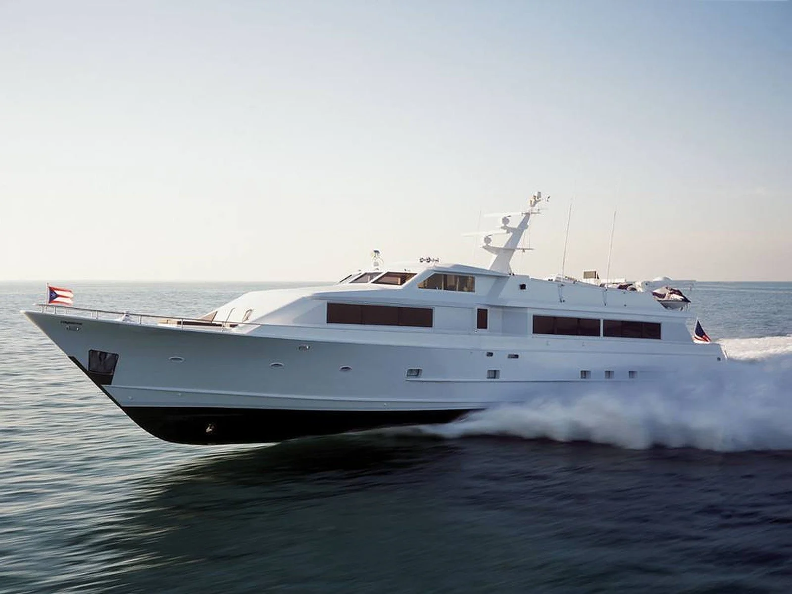 M/Y Ragazza, later Thunderball and Texas Star. 110' jetboat. Engineer, Jun 1996–Apr 1997. Twin MTU 16V396 with KaMeWa jets.
