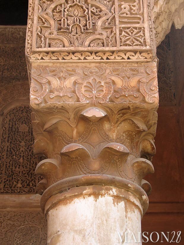 Moroccan-architecture-carved-column.jpeg
