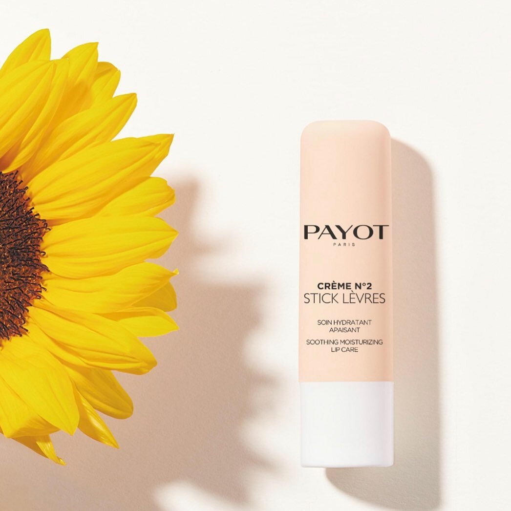 Are you suffering from dry, sore, chapped lips?😬

Cr&egrave;me N&deg;2 Lip Balm is NEW to the Payot family! 🤗Where our skin gets dry so do our lips and nothing feels worse than dry flaky lips right! 😩

But Cr&egrave;me N&deg;2 Lip Balm can definit