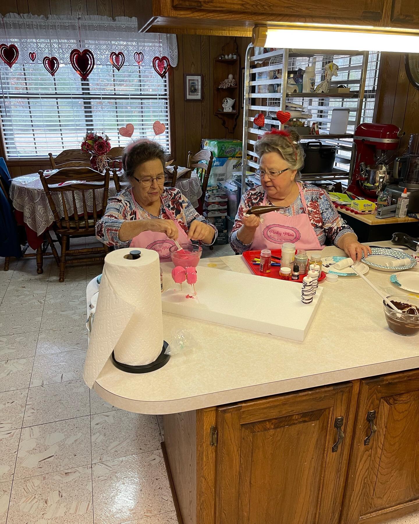 Making delicious valentine day treats. Full video on YouTube.  https://youtube.com/channel/UCPwssqKws4BJC3Vx5pUmYtg