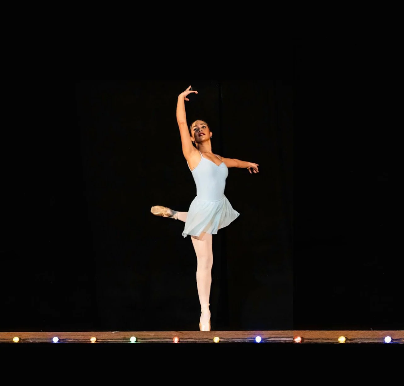 DE35874E-4D8D-463F-A418-D62BC7257211 - Ameena Moore.jpeg