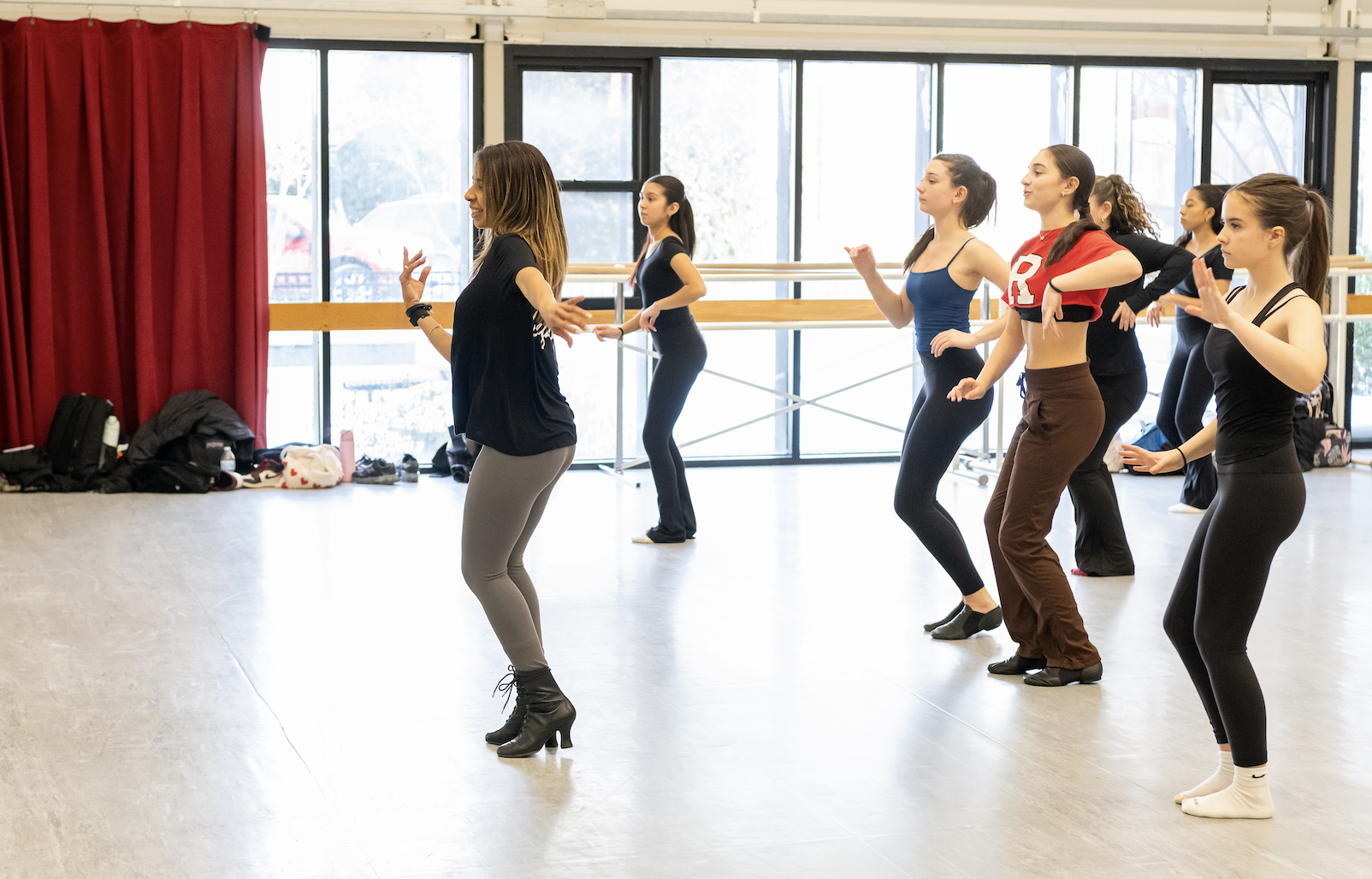 Batchata teacher and students practicing