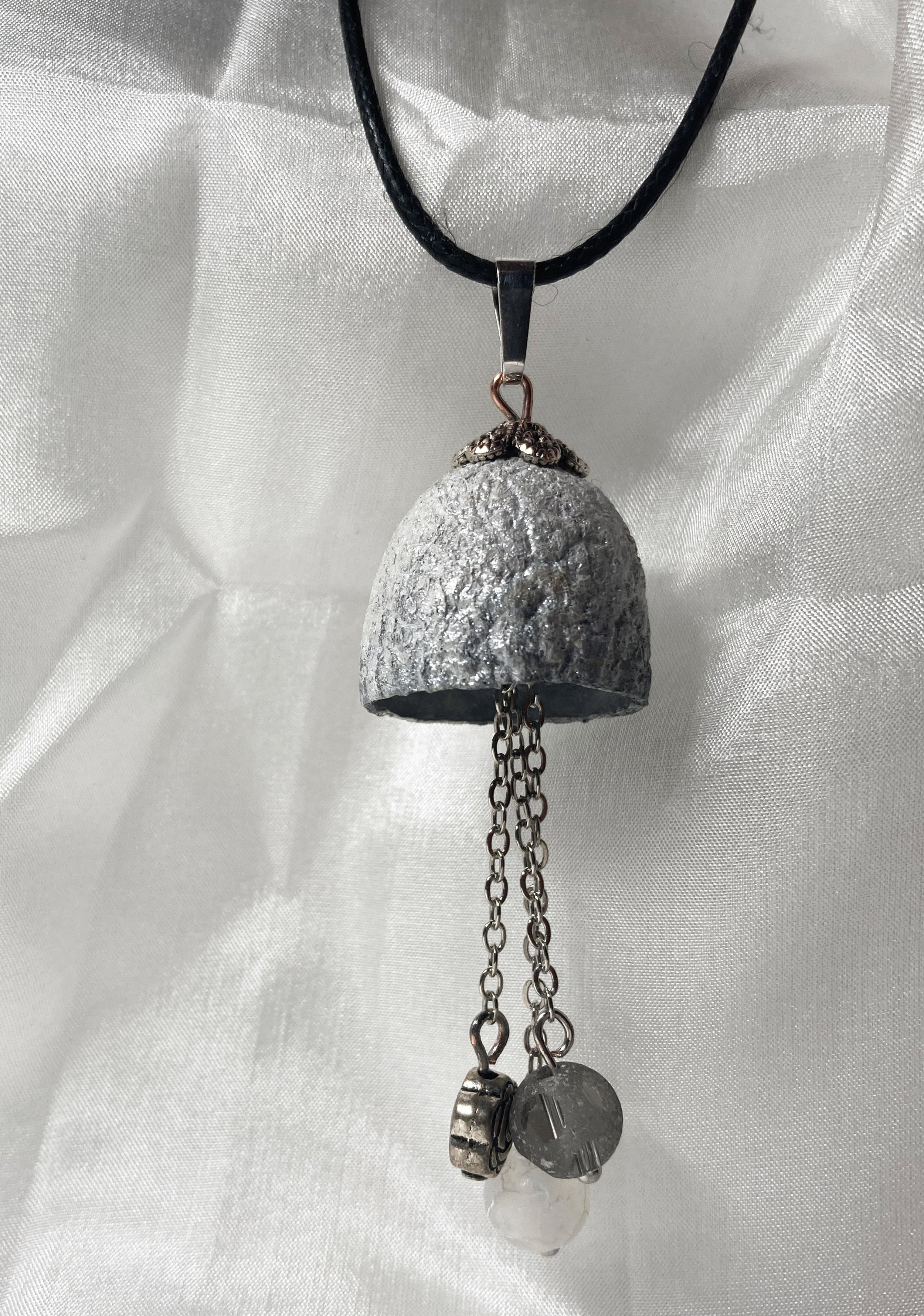 Silver with 3 beads 1.jpg