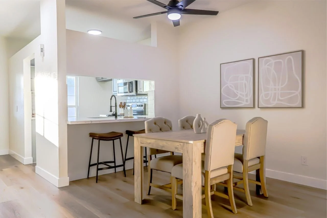 3416 w julie dr unit 1 (3).jpg