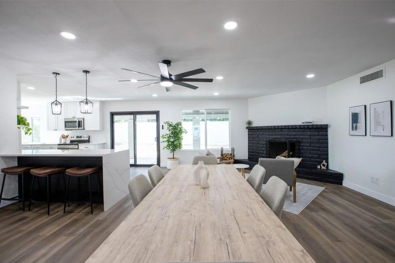 702 e paradise copy 2.jpg