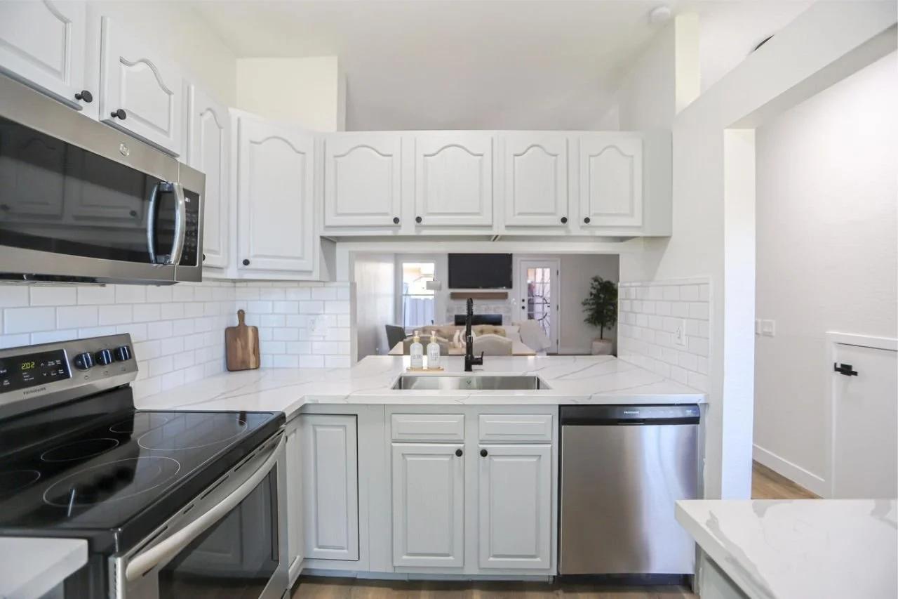 3416 w julie dr unit 1 (1).jpg