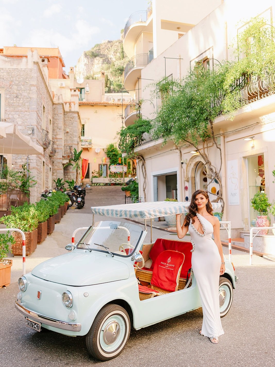 A colorful kickoff to a wedding weekend in Taormina ✨

The couple arrived in style to a rehearsal dinner that was equal parts chic and celebratory&mdash;set against the stunning backdrop of Taormina. Guests dressed in vibrant hues, the setting sun ca