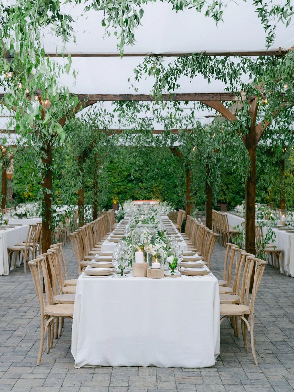green and white outdoor garden wedding in napa valley planned by L. Scott Events at Estate Youtville