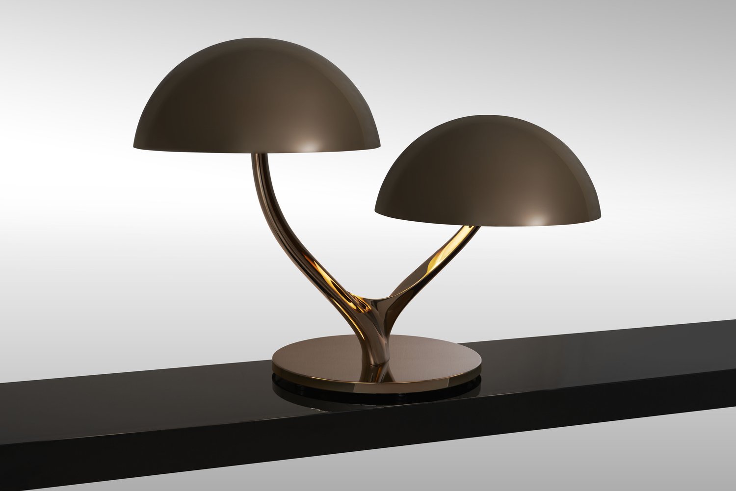 Antipoison Gewoon Wereldvenster Fendi Casa Helios Table Lamp — Nuovo Collection