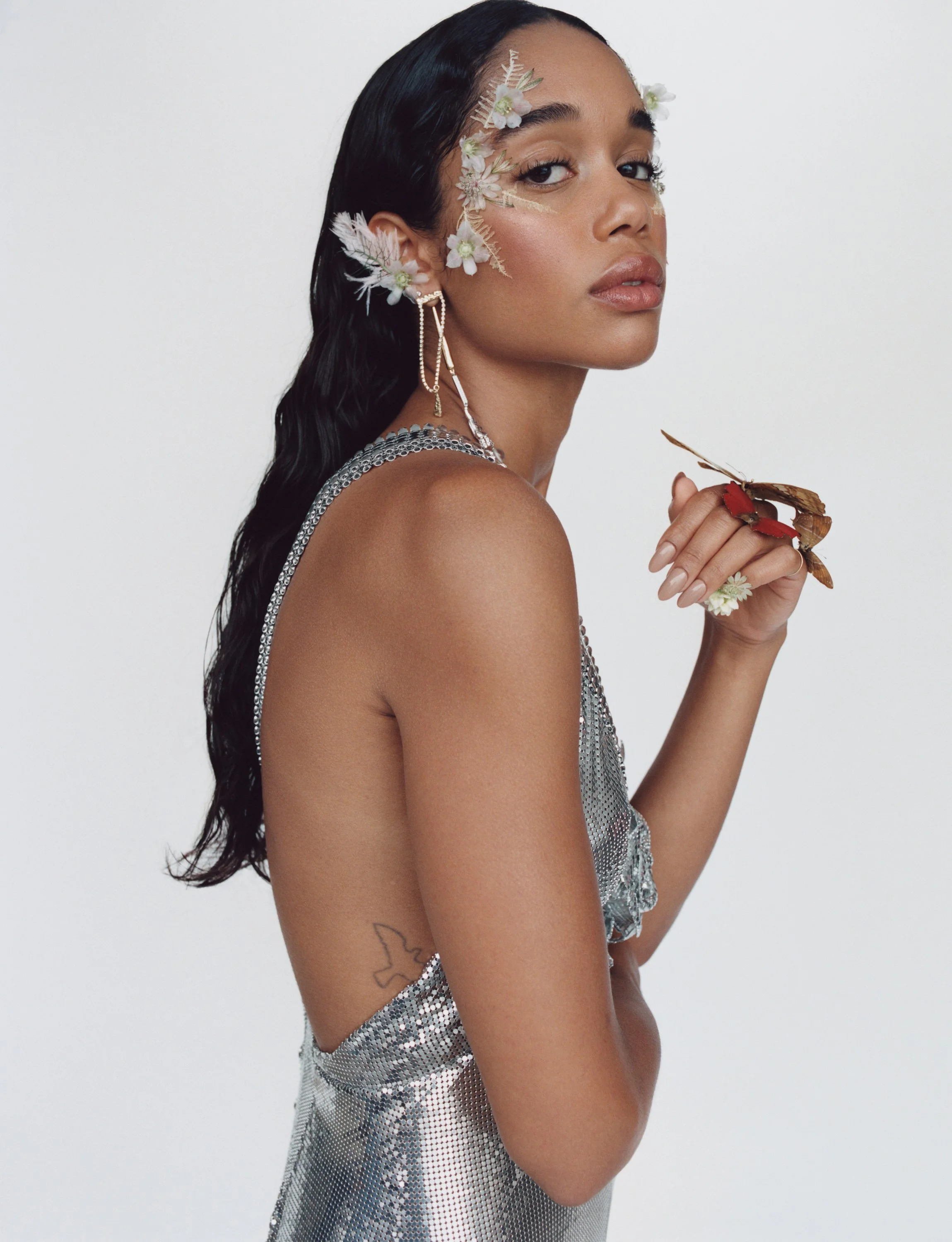 WMAG2019V5_LAURAHARRIER2.jpg