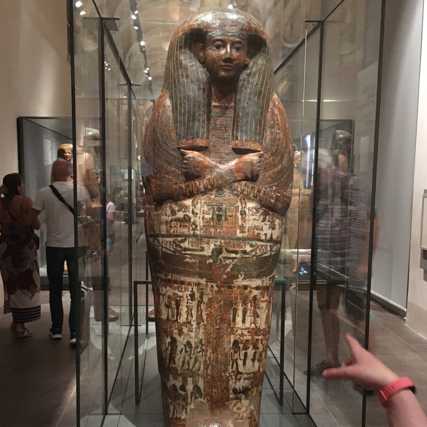A Mummy visiting the other Mummies. 😂 A visit to Turin would not be complete without visiting the world-renowned Egyptian museum with over 6,500 exhibits on display (and more in the collections). The volume of artefacts and the stories to go with th