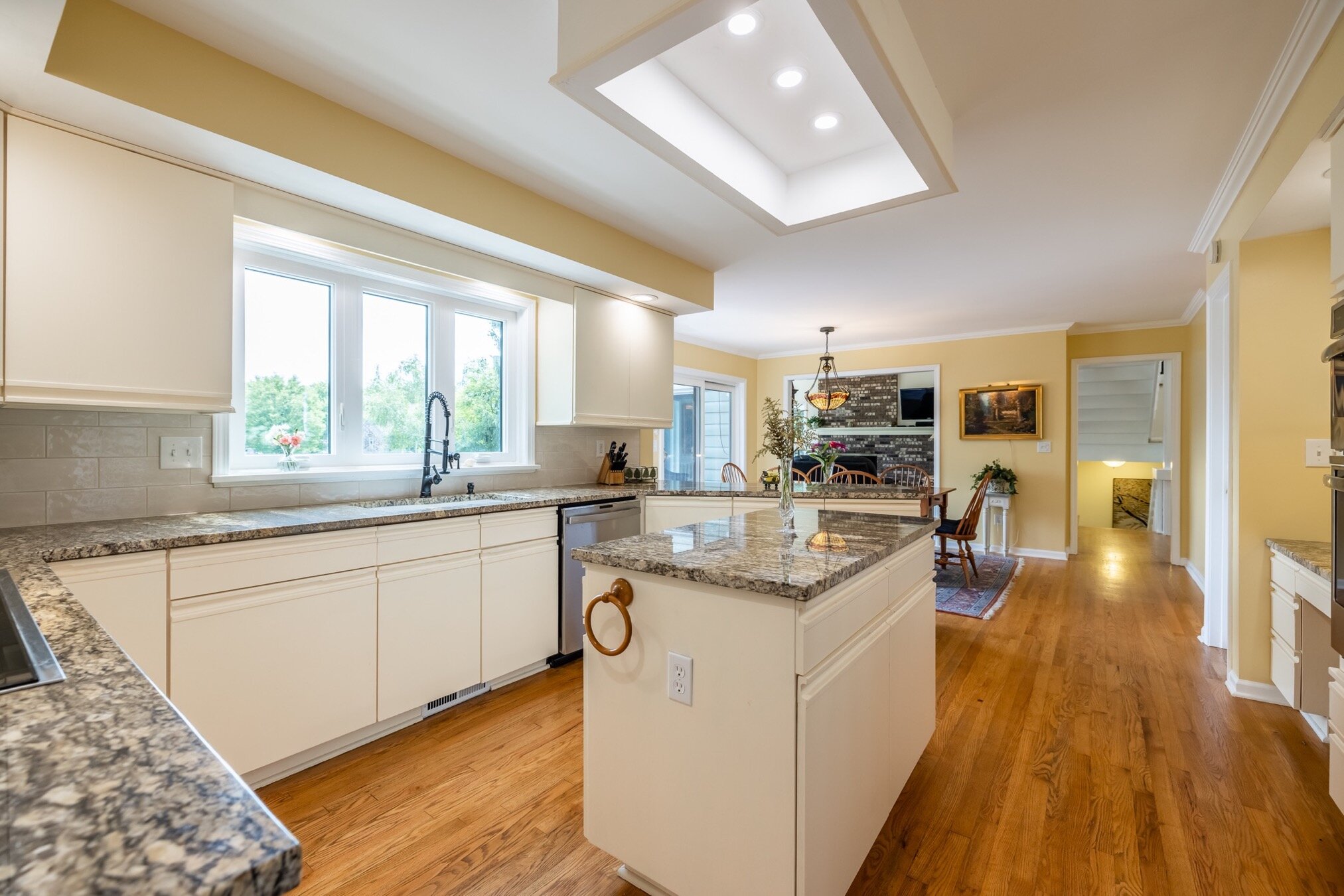 rich_testa_real_estate-5_hidden_springs_drive_2881-HDR.jpg