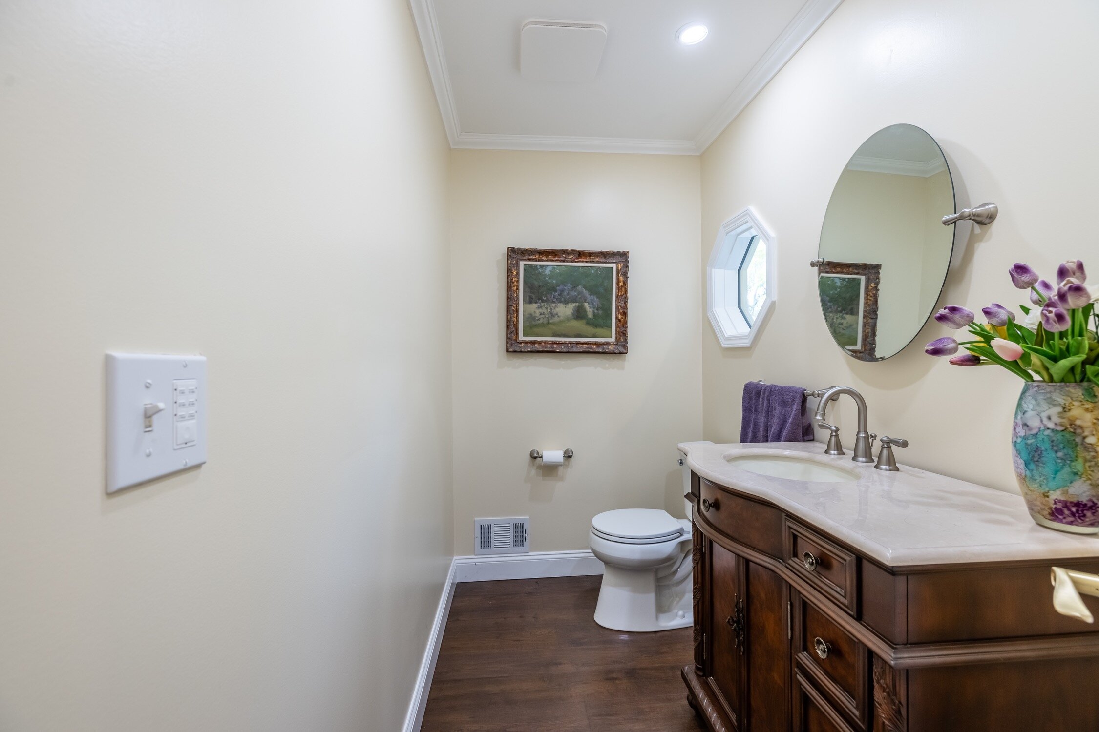 UPDATED FIRST FLOOR POWDER ROOM