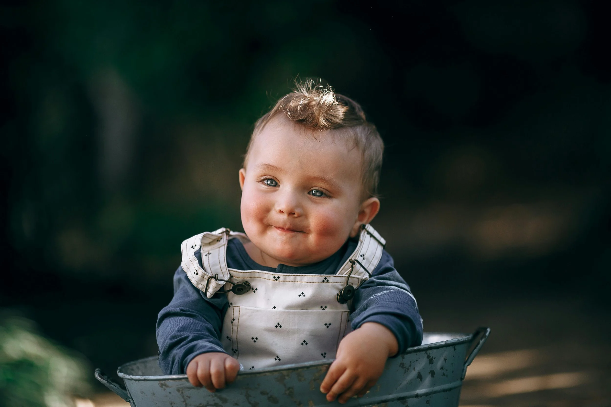 Six Months Old: Laughing, Rolling &amp; the First Teeth