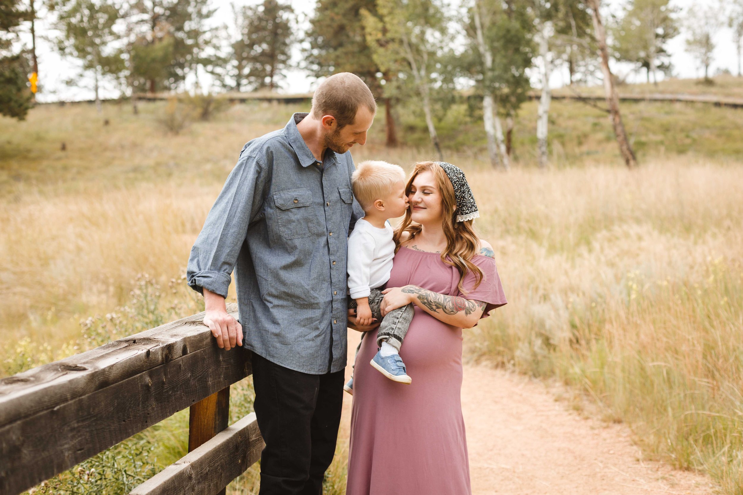 092022-Amalia Maternity Photos-SMALL-14.jpg