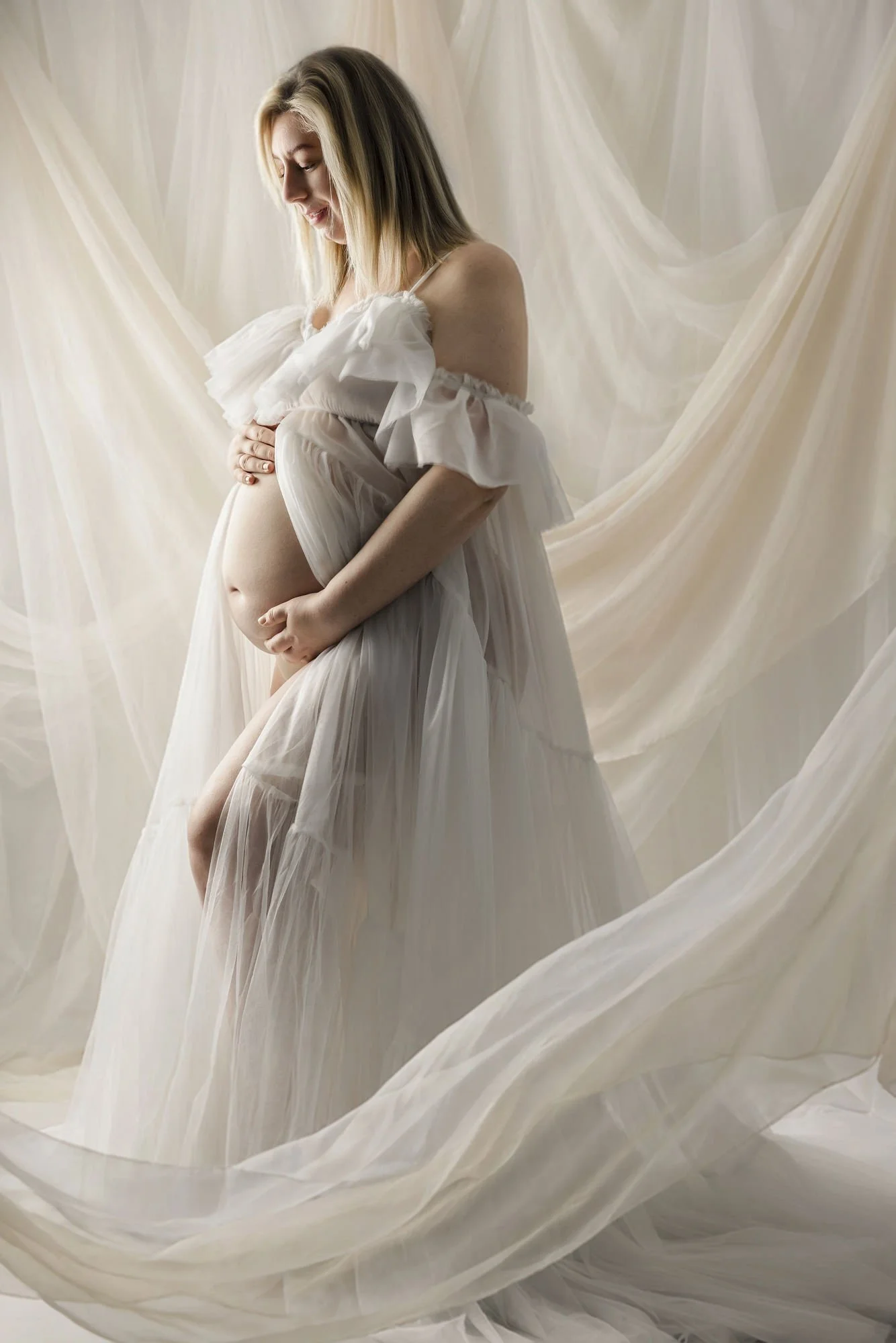 Gravidfotografering maternity fabric.jpg