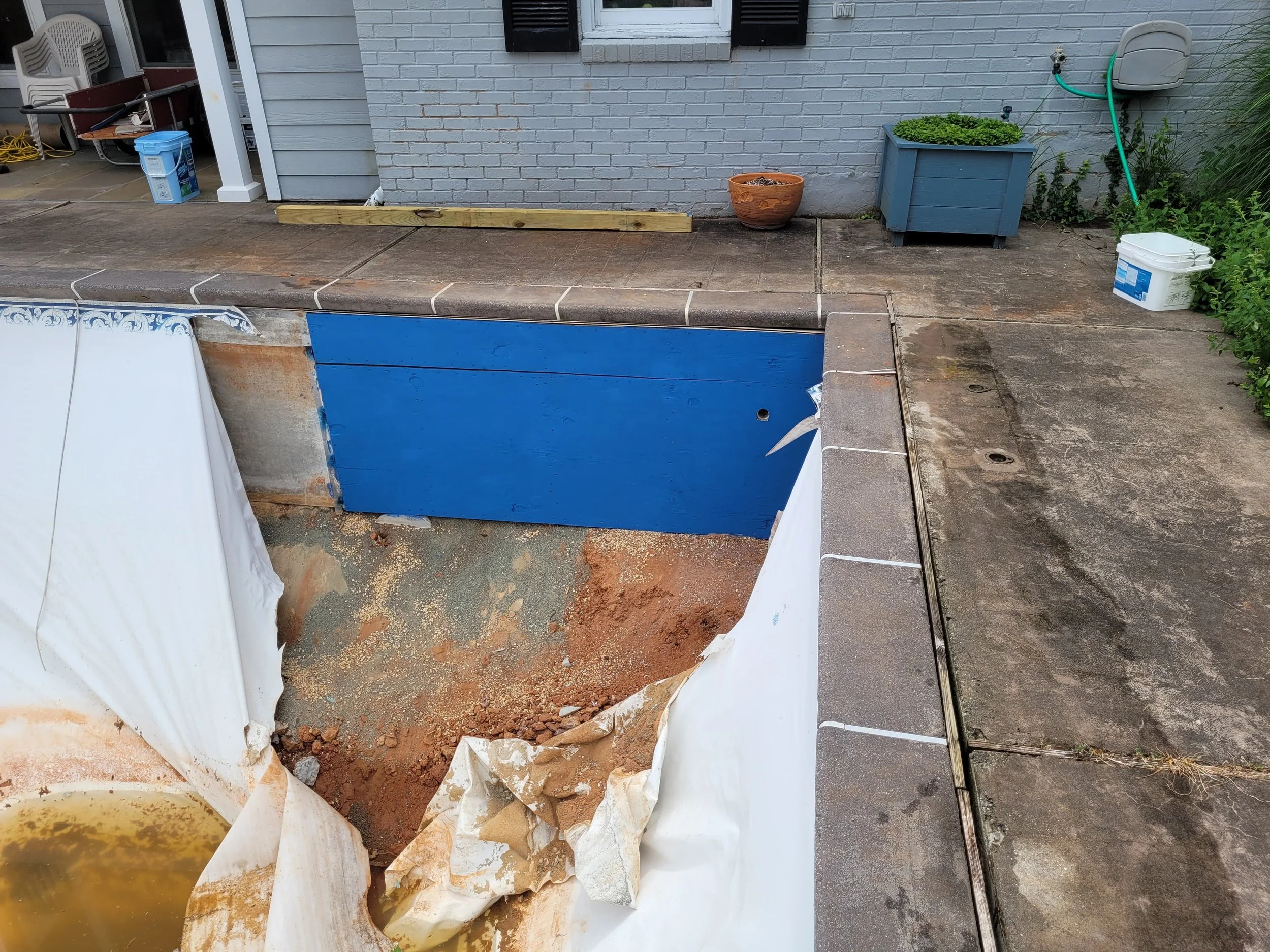 swimming pool repairs