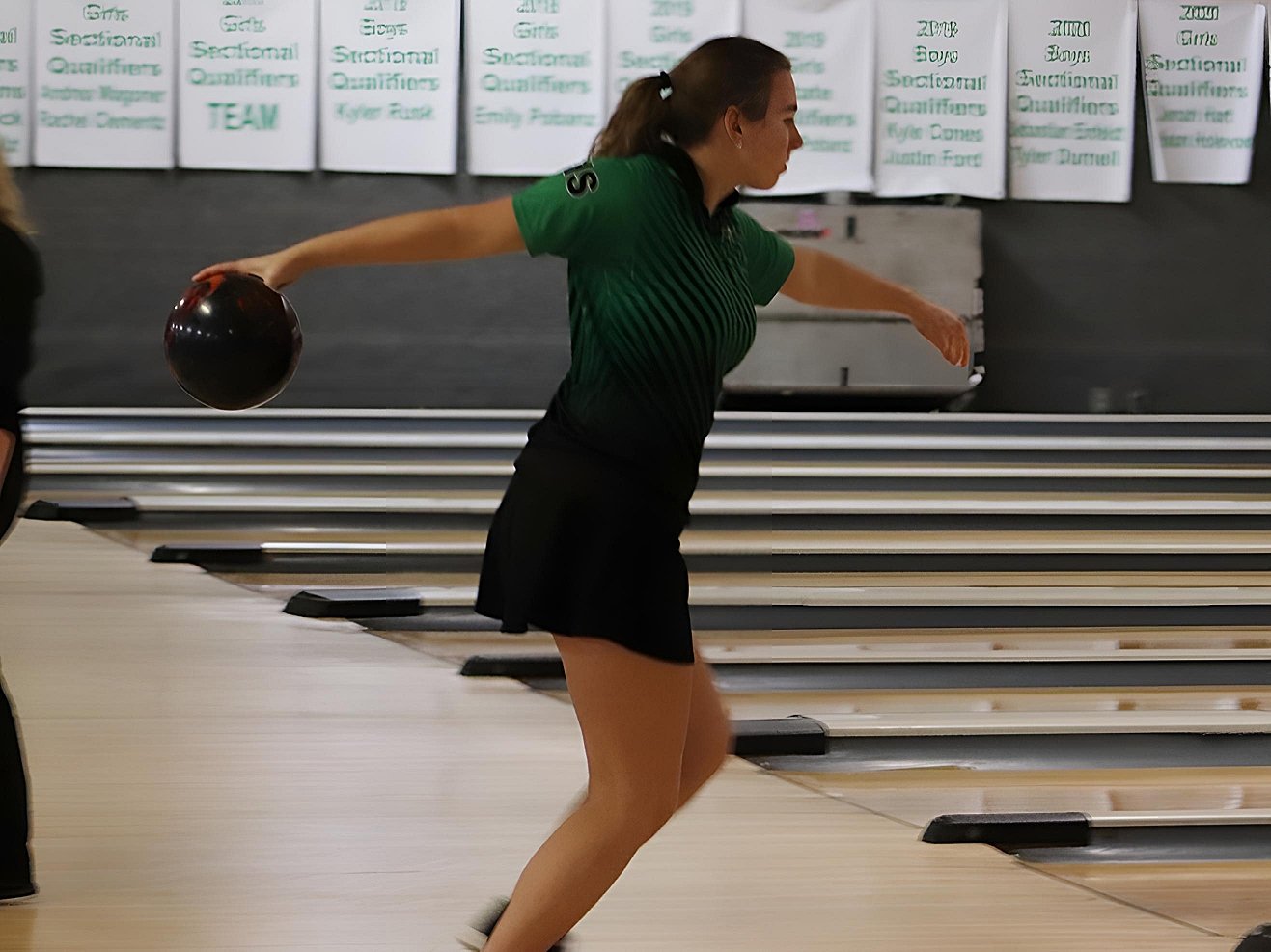 Lady Leafs Finished 4th At UTHS Invite (Photo By Geneseo Current)