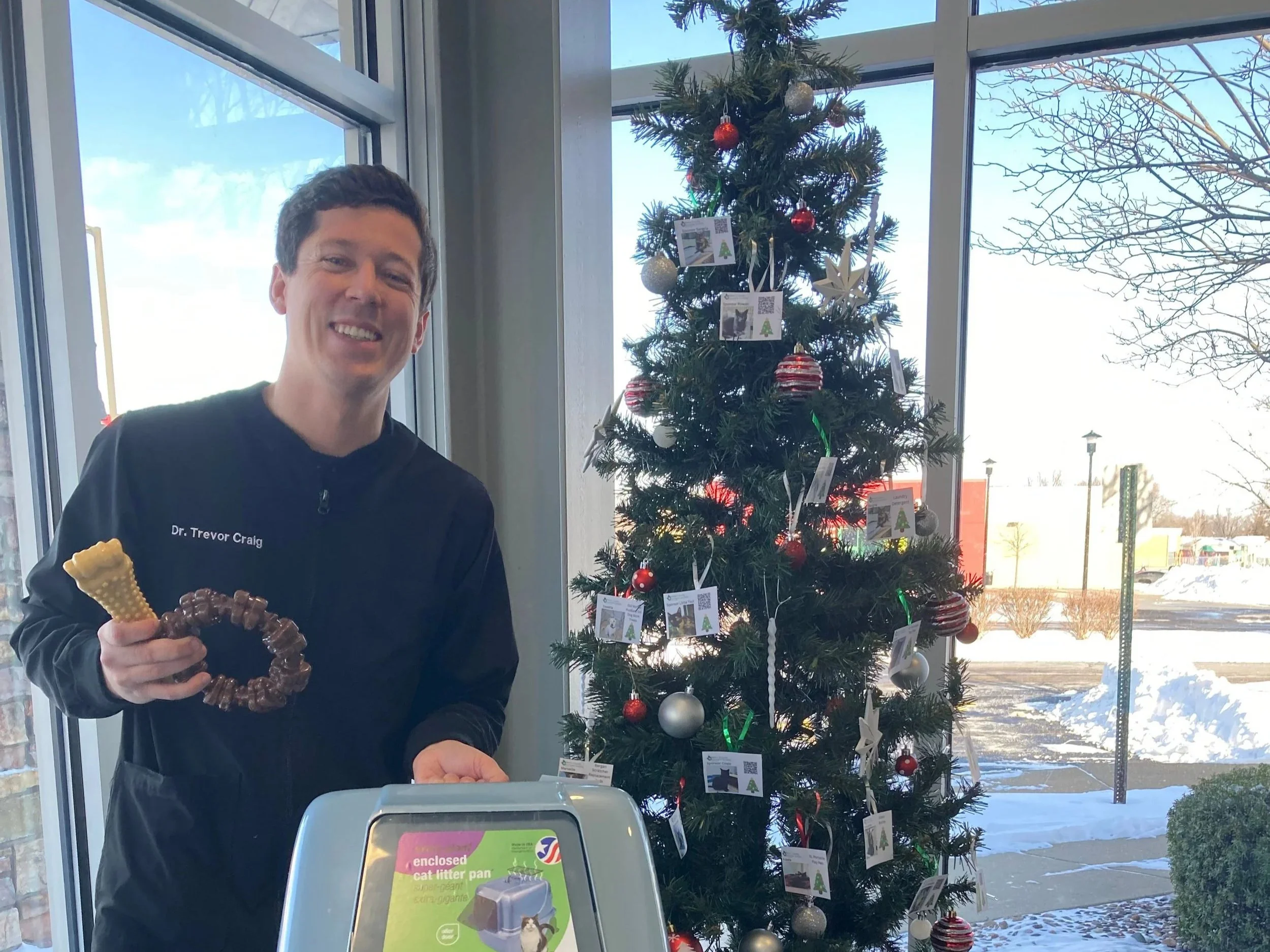 Geneseo Family Dental Helping Geneseo Shelter with Shelter Angel Tree