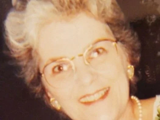 Yvonne M. (Newell) Lloyd